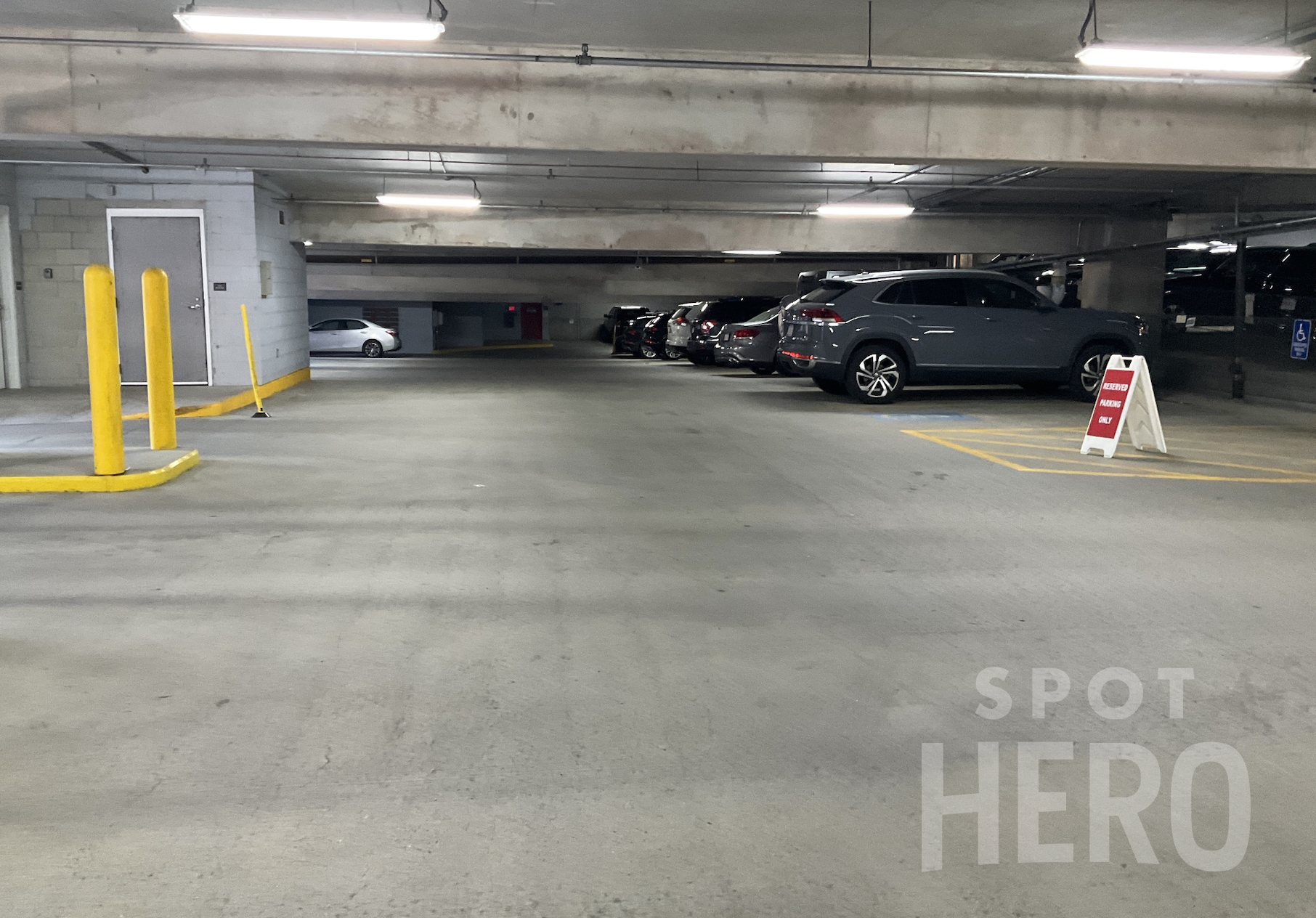 11 Stillings Street Parking
