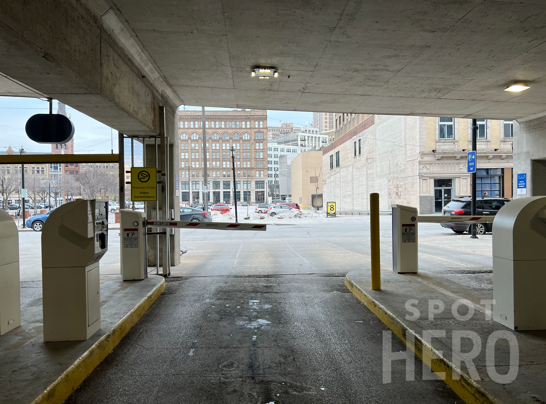 747 North Old World 3rd Street Parking