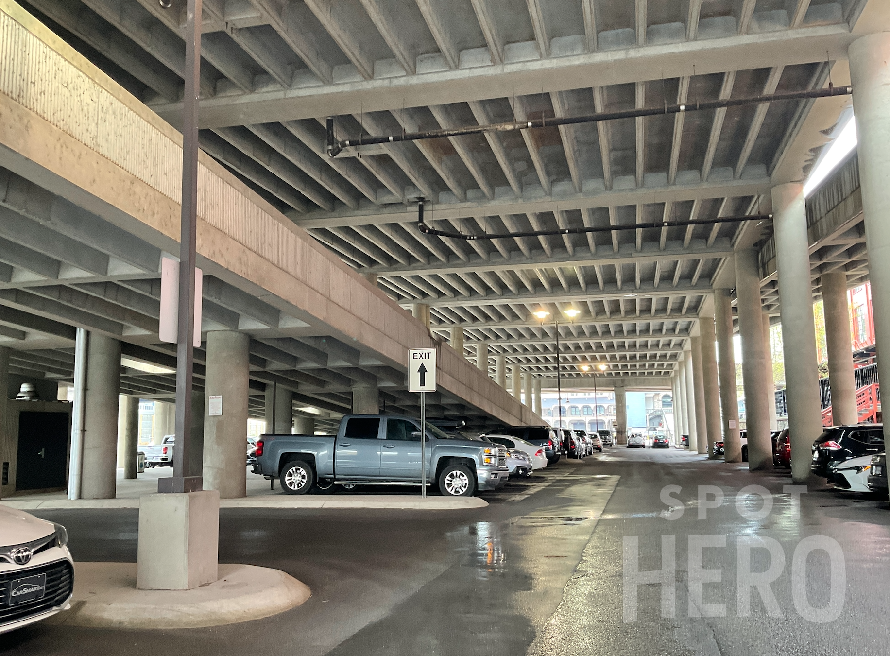 111 10th Avenue South Parking
