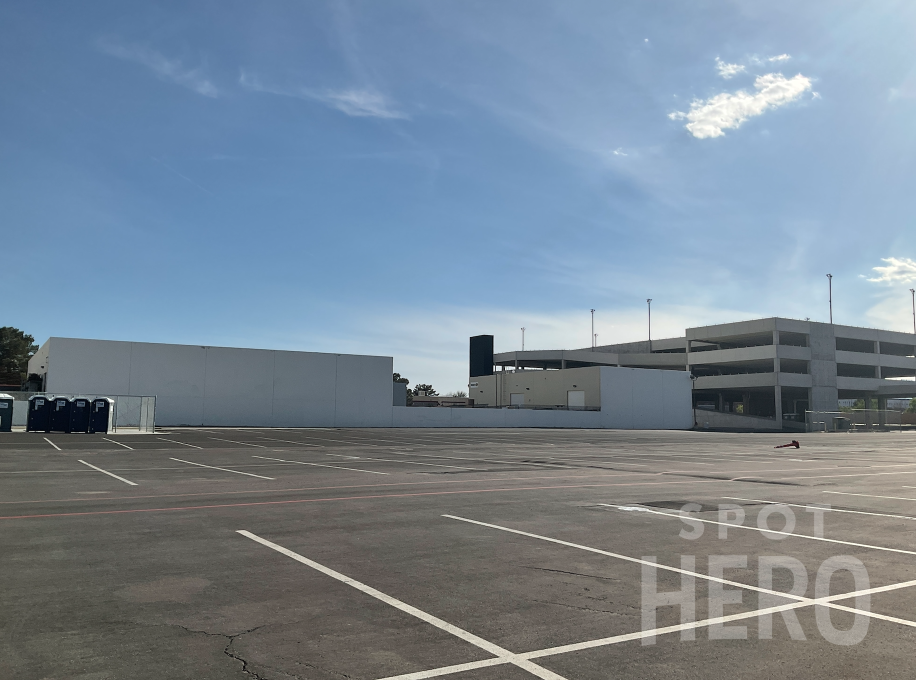 5010 South Valley View Boulevard Parking