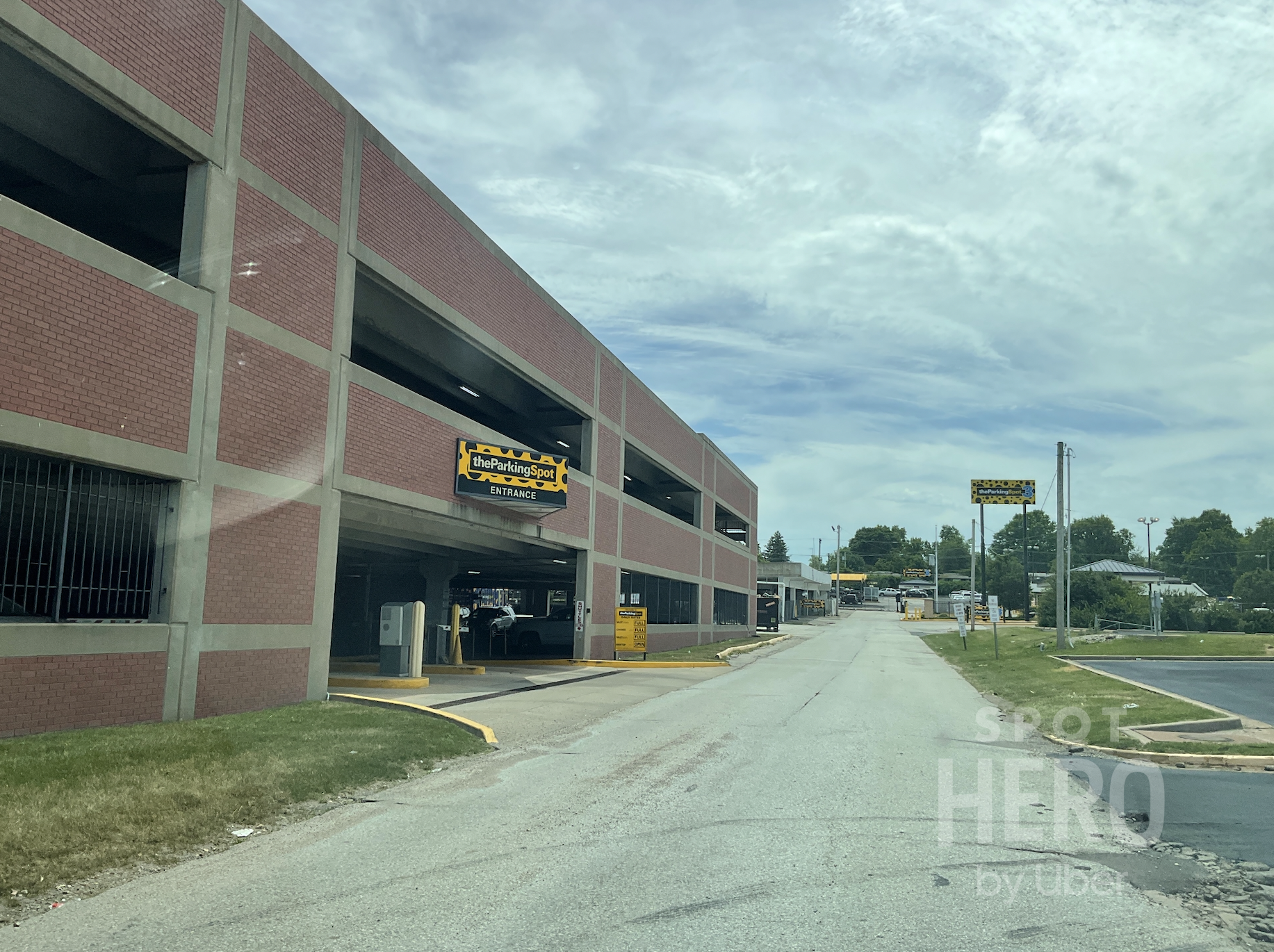 10534 Natural Bridge Road Parking