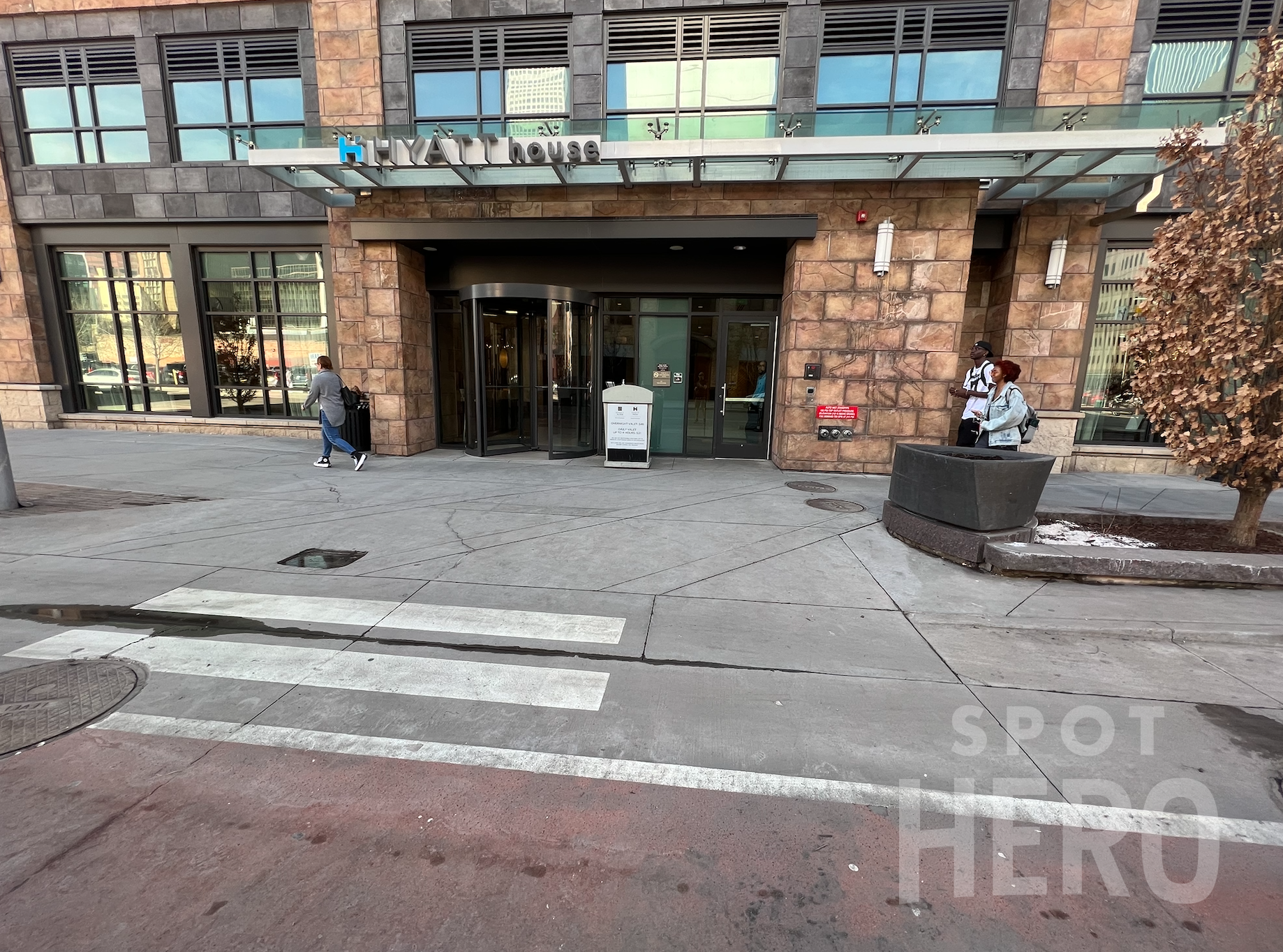 440 14th Street Parking