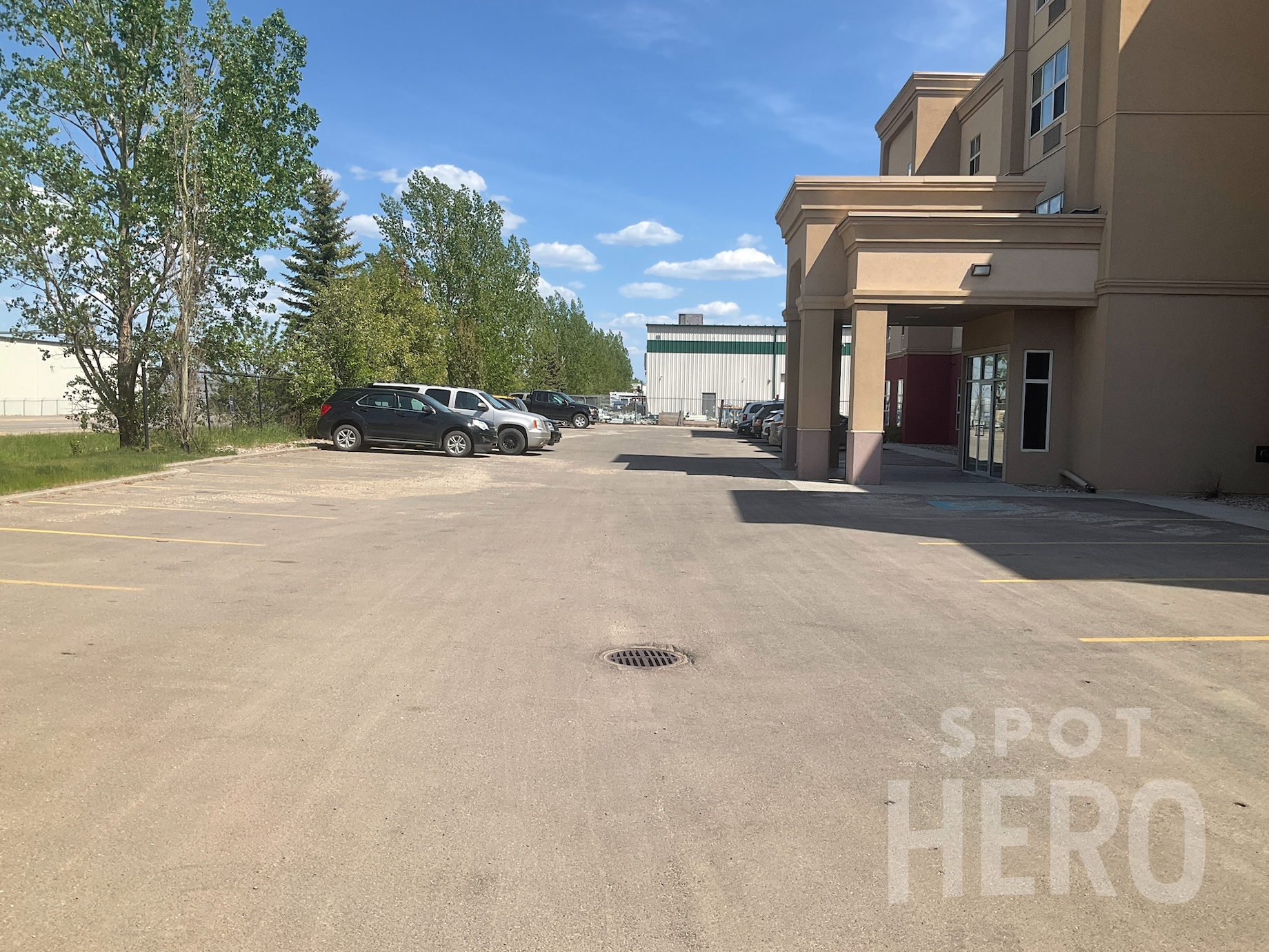 3916 84 Avenue Parking