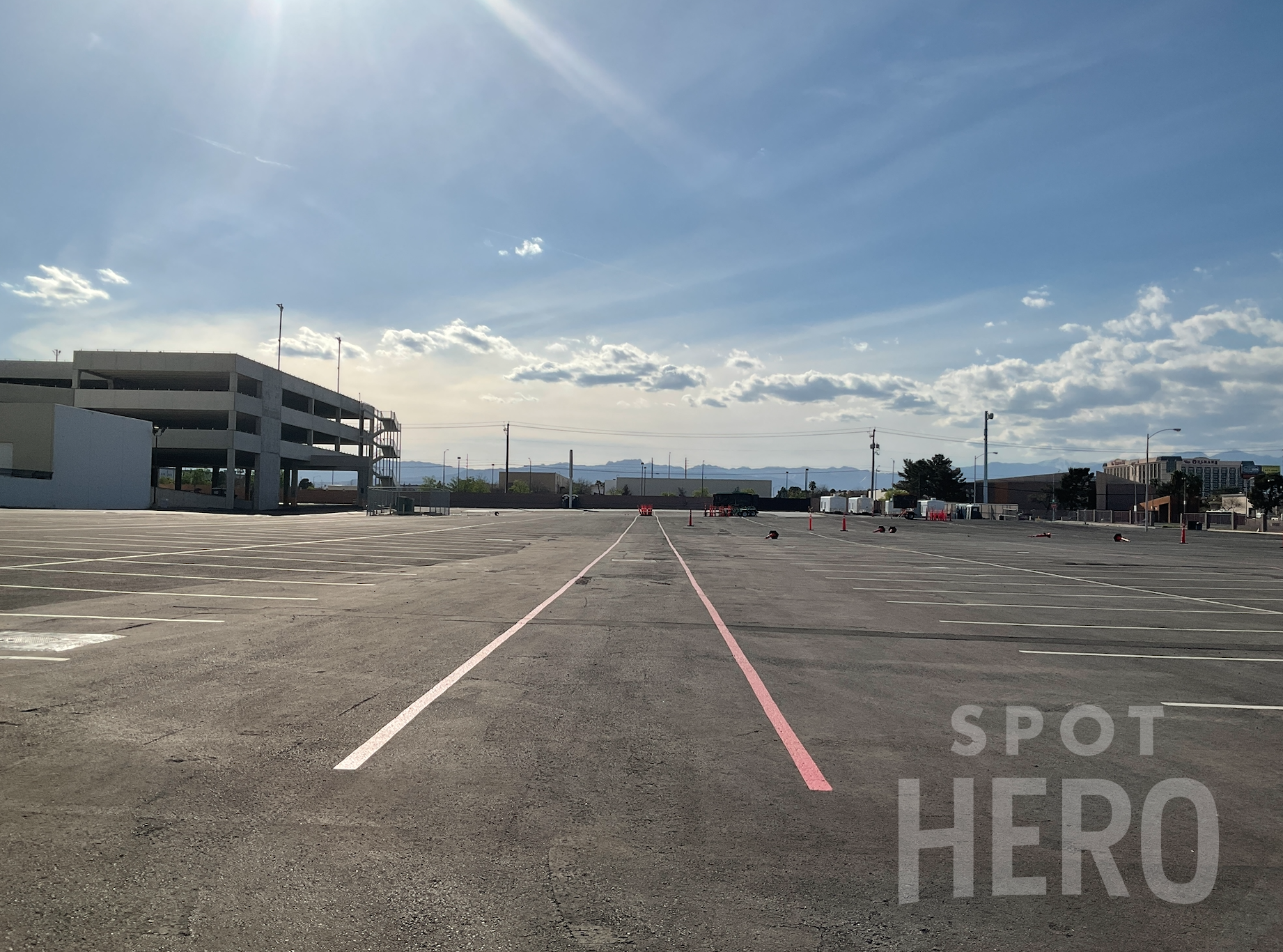 5010 South Valley View Boulevard Parking