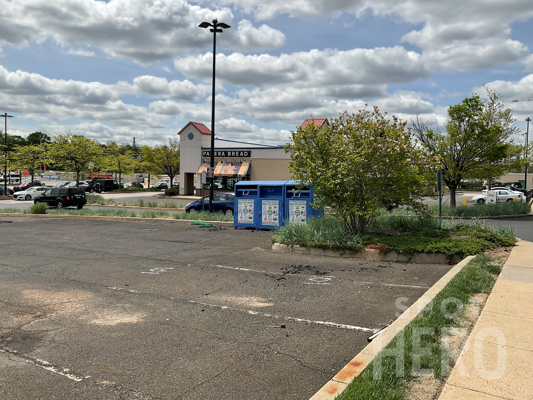 15 Park Avenue Parking