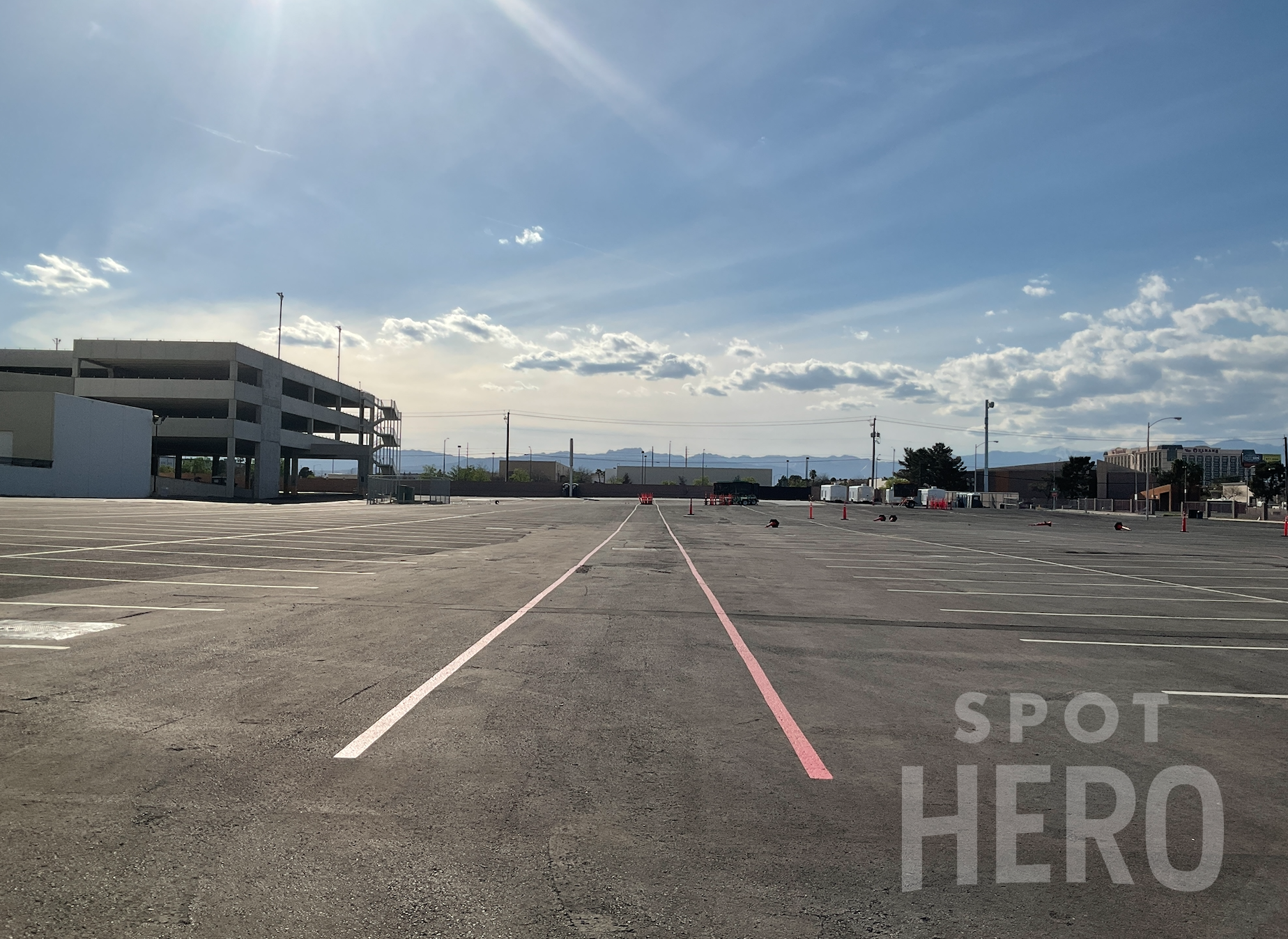 5010 South Valley View Boulevard Parking