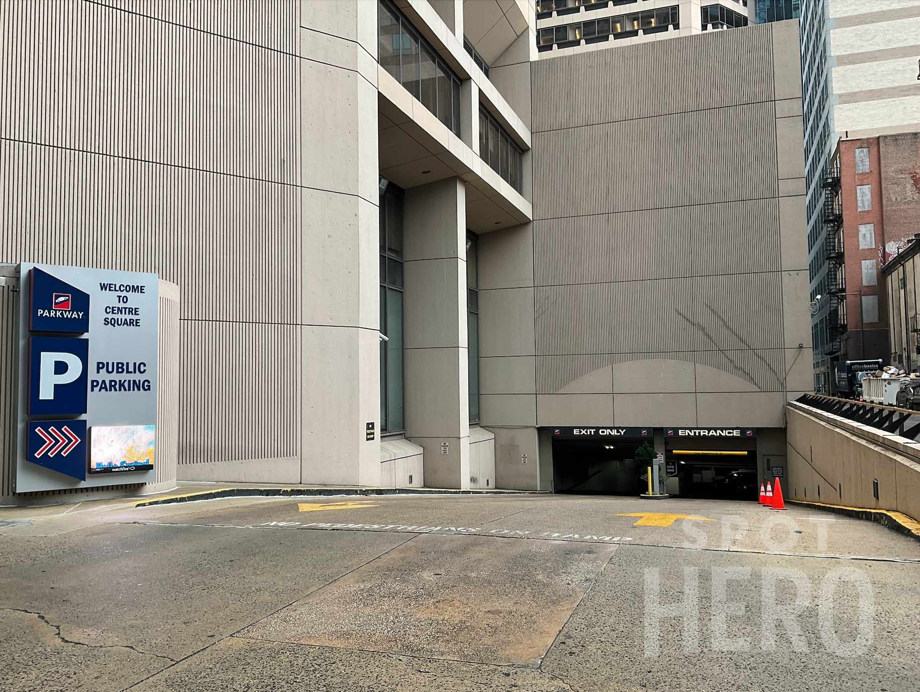 35 South 16th Street Parking