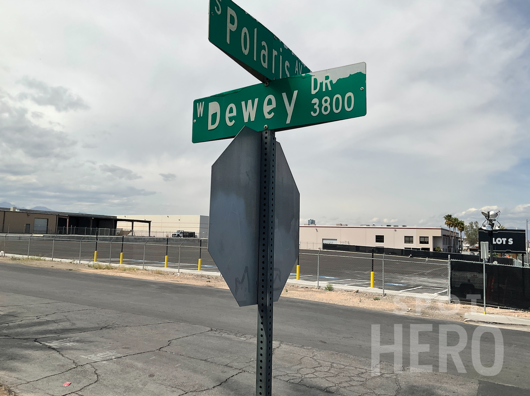 5575 Polaris Avenue Parking