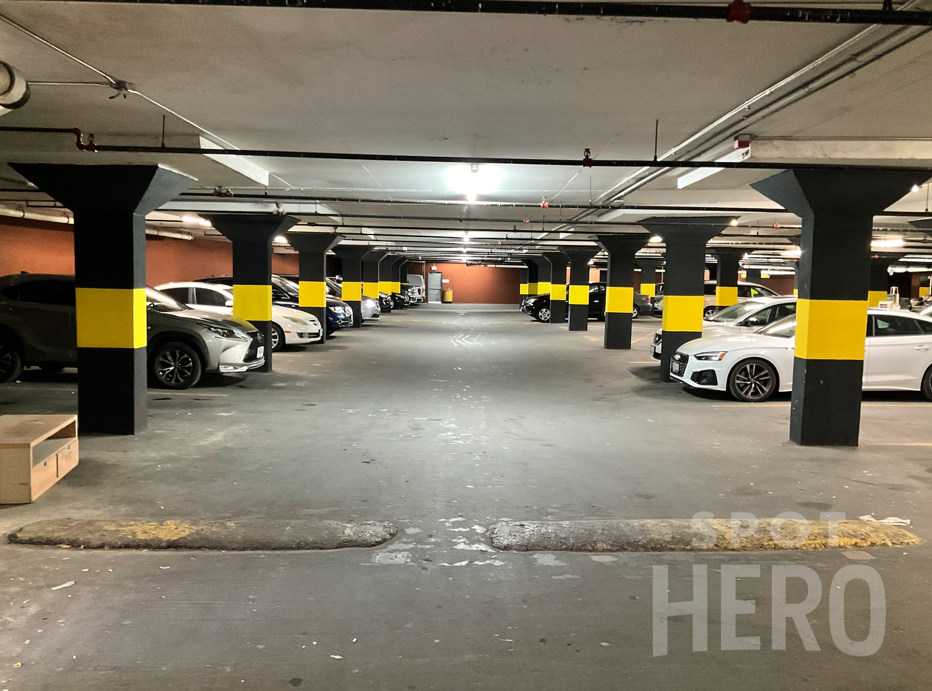 289 Enfield Place Parking
