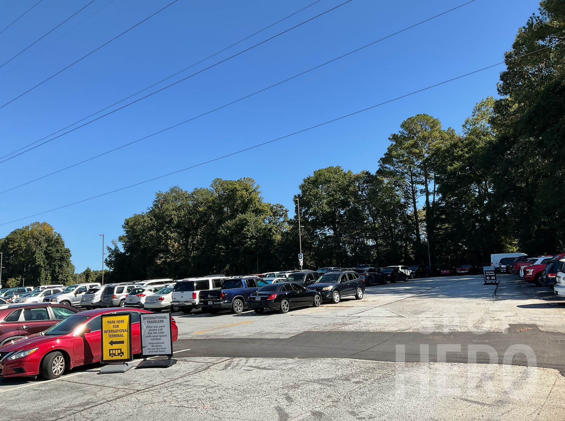 2741 Camp Creek Parkway Parking