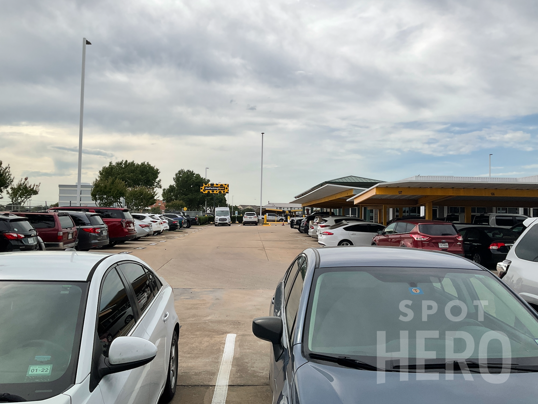 4505 Plaza Drive Parking