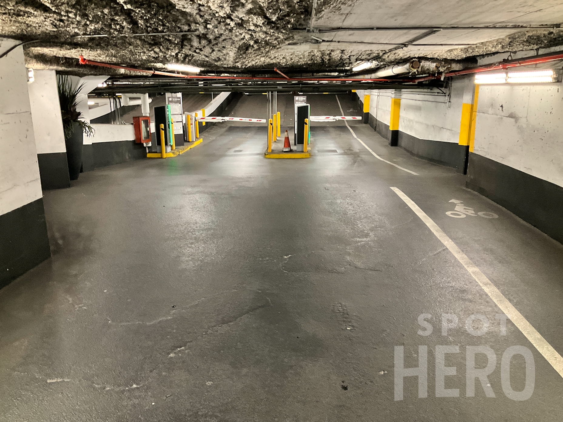 3250 Bloor Street West Parking