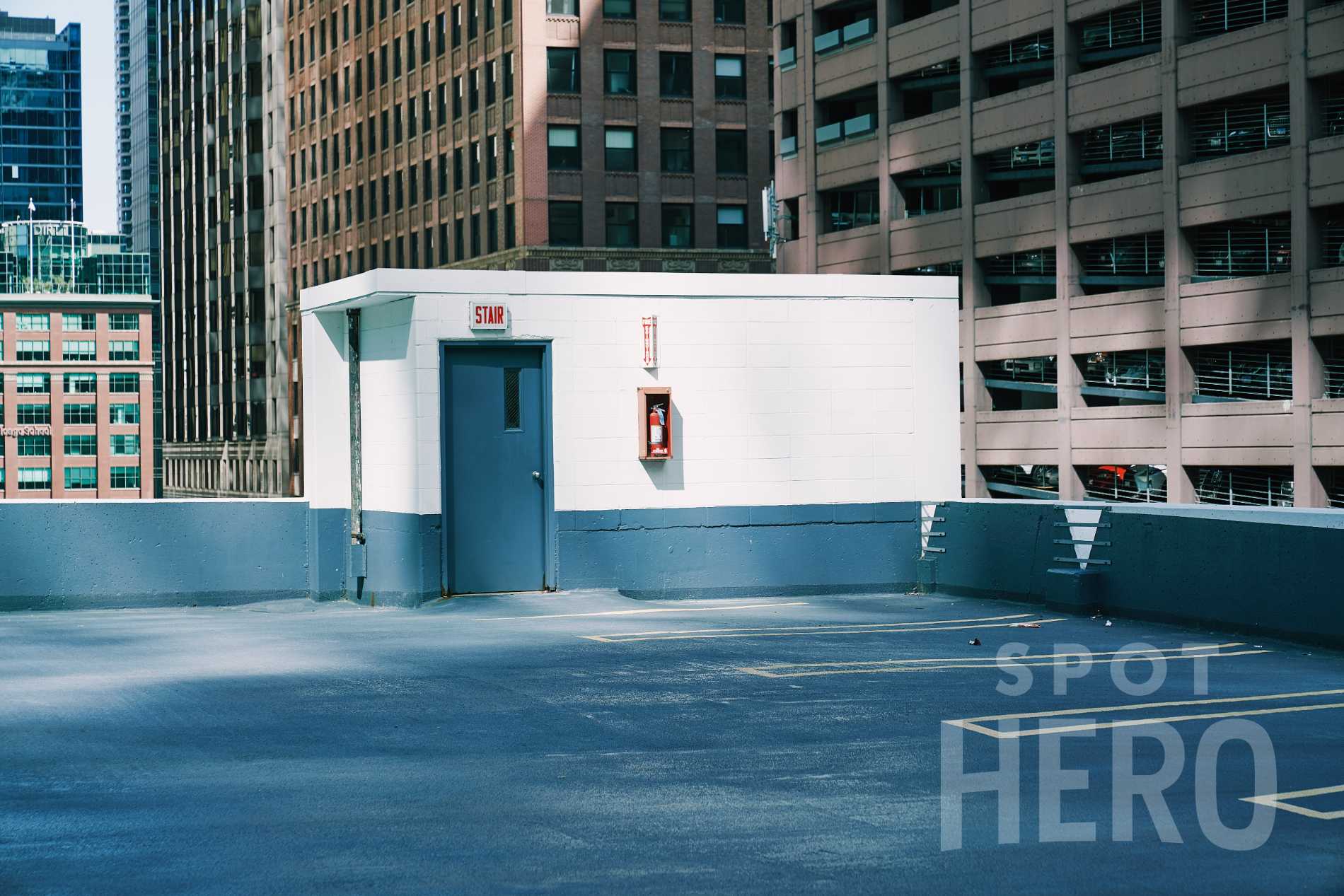200 West Randolph Street Parking