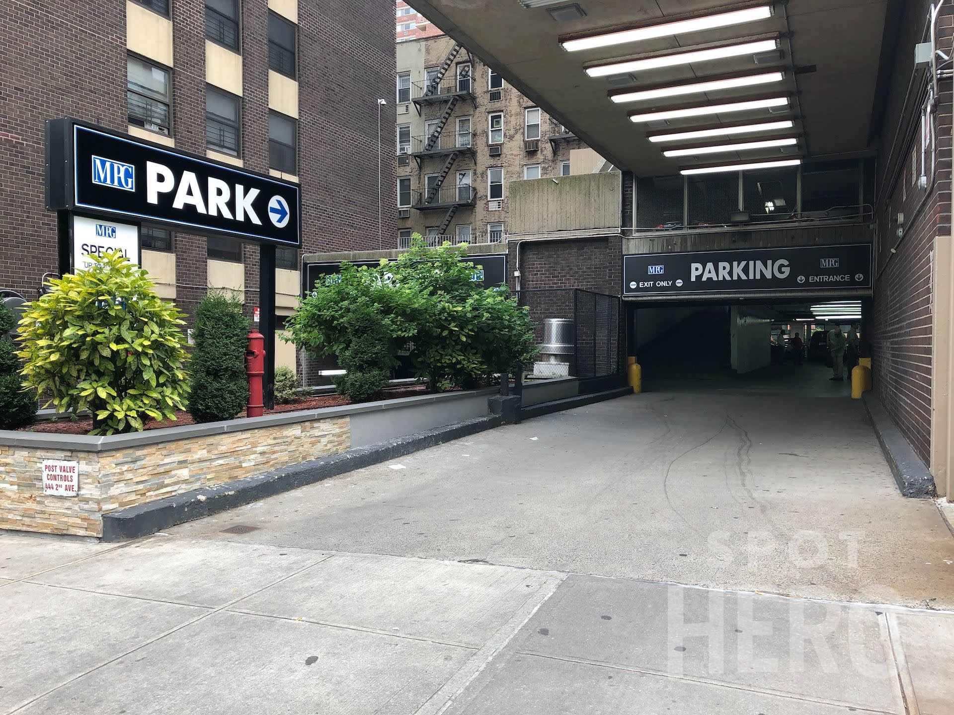 314 East 26th Street Parking