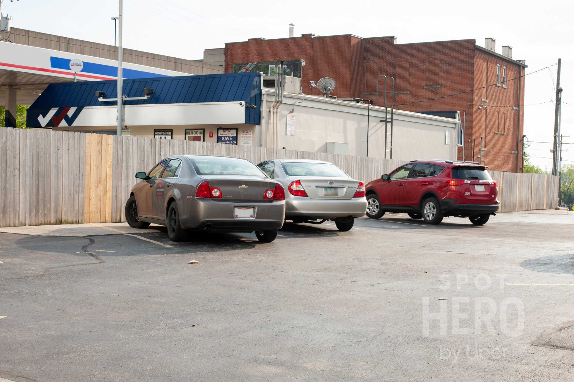 337 South Front Street Parking