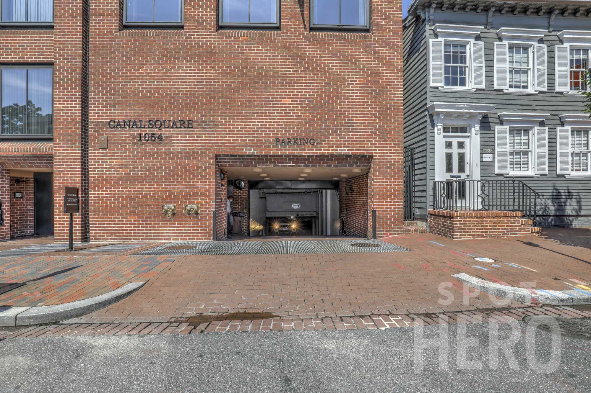 1054 31st St NW Parking