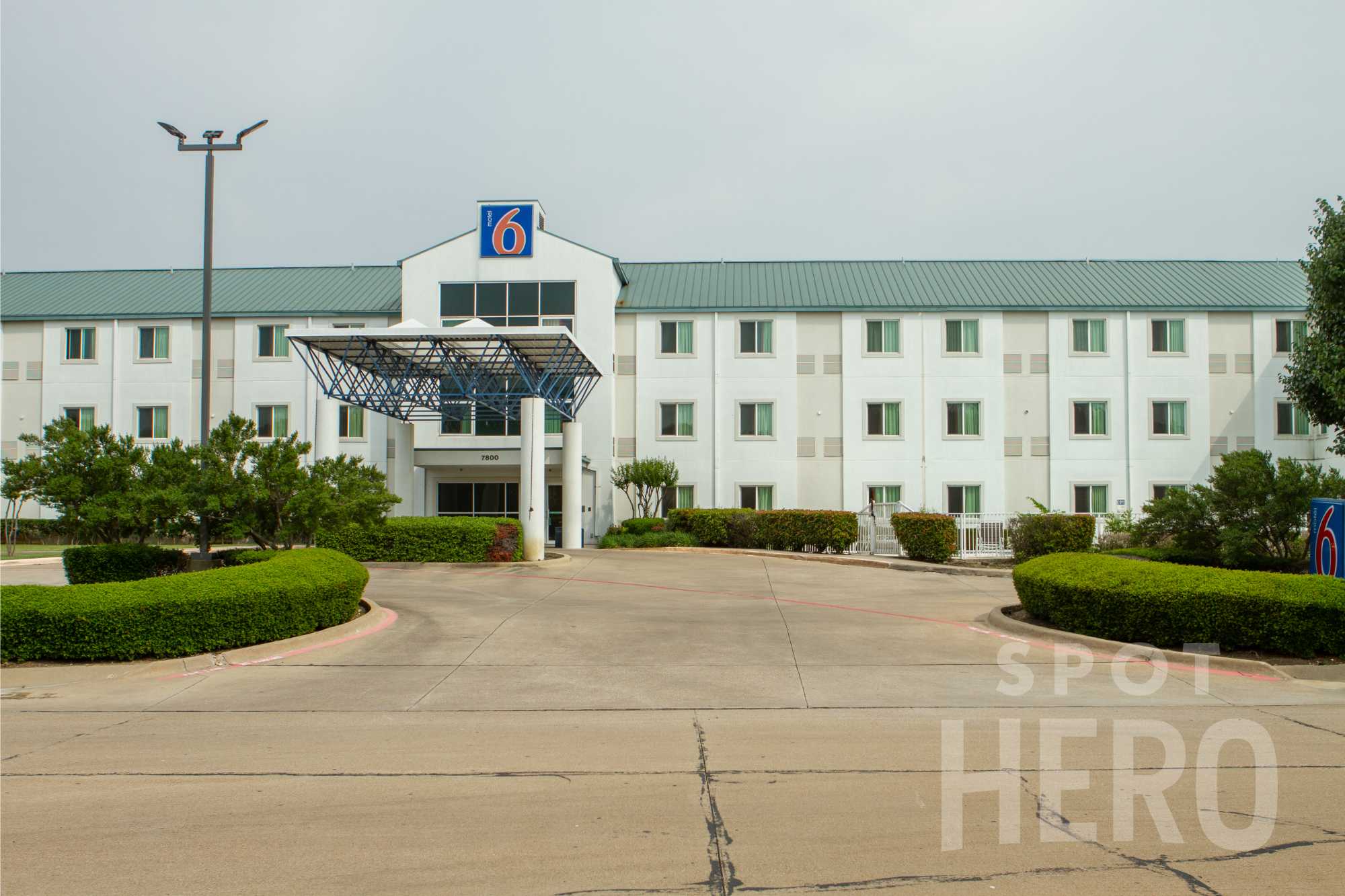 7800 Heathrow Drive Parking