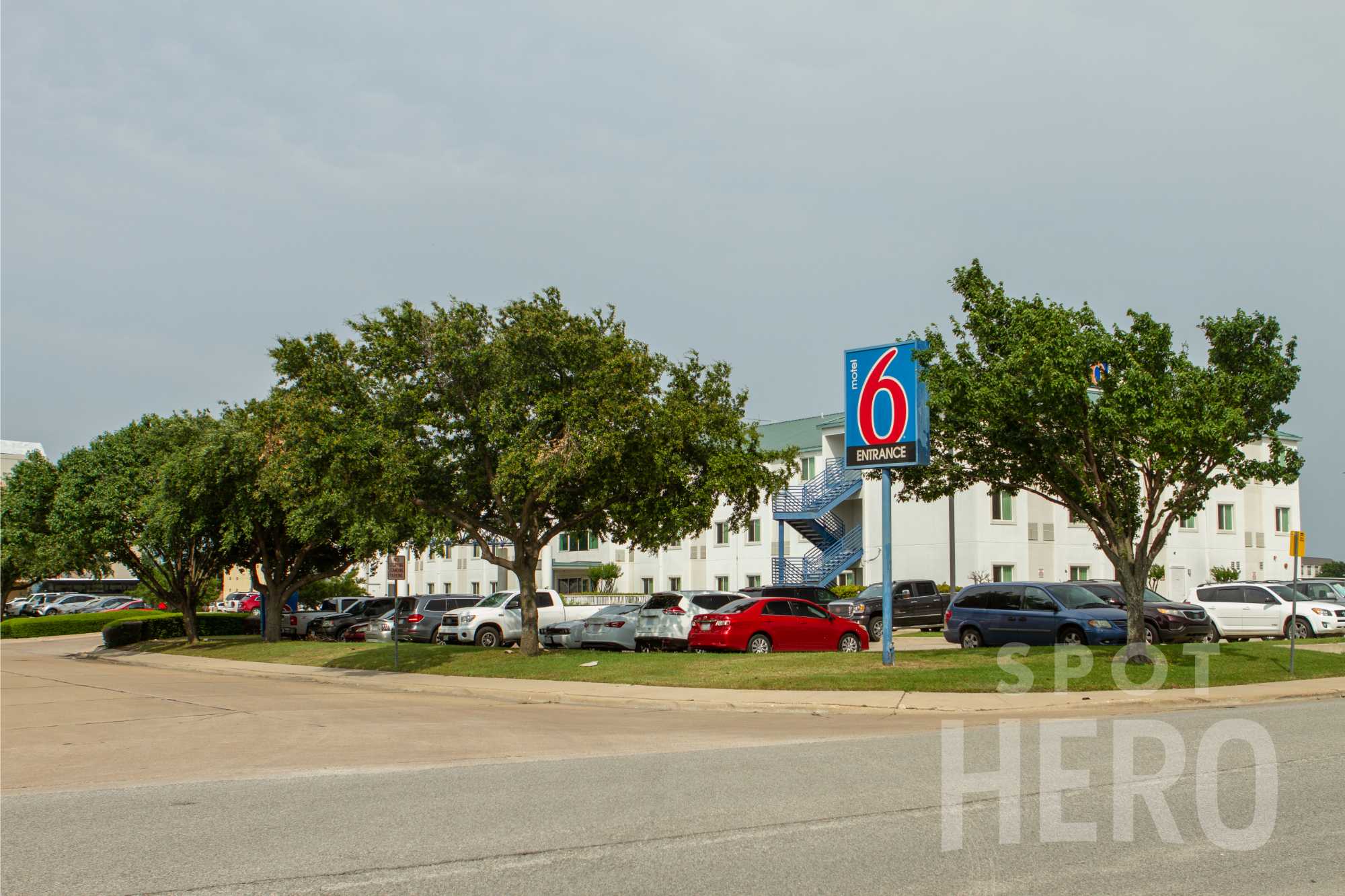 7800 Heathrow Drive Parking