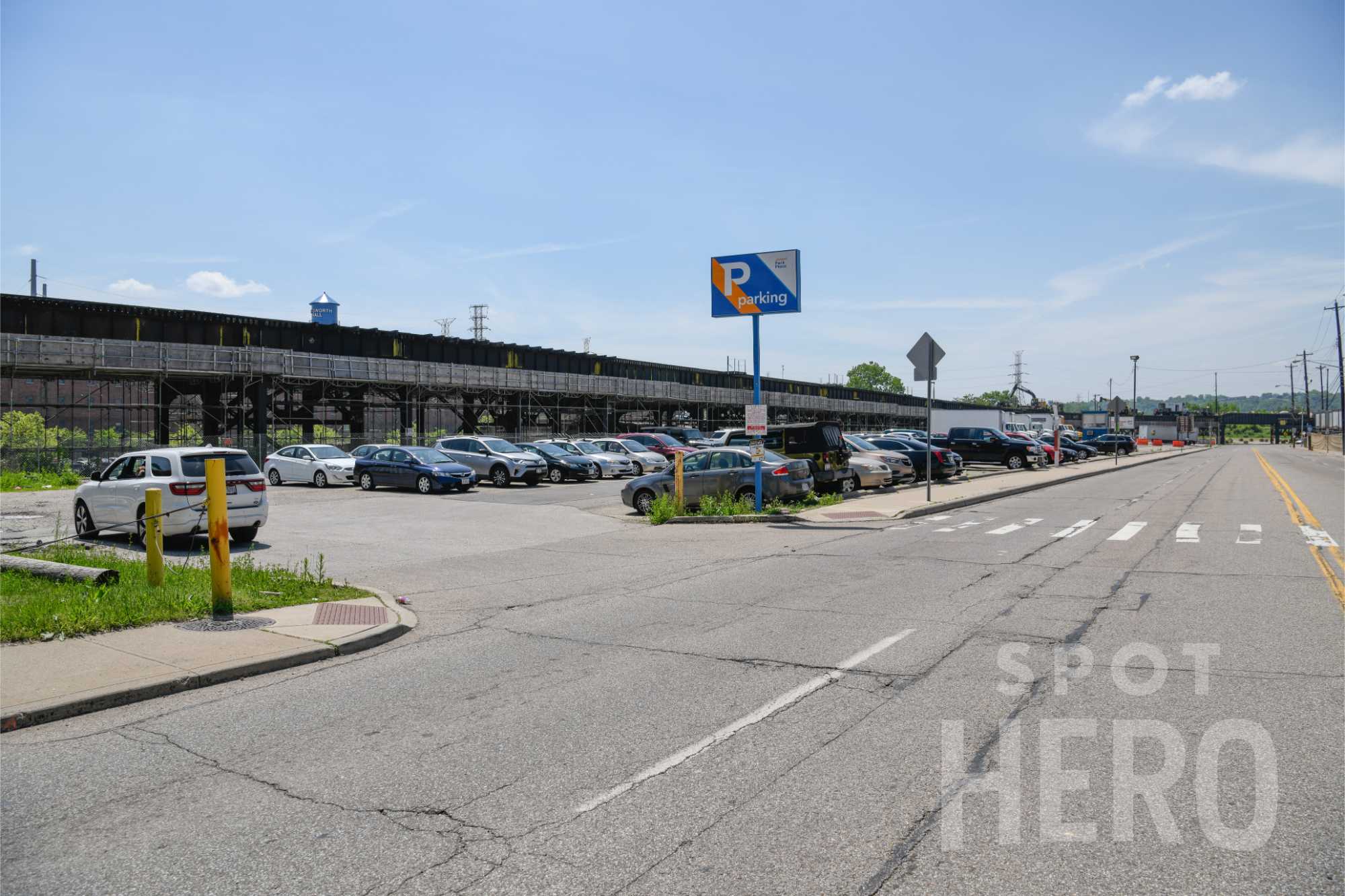 PARKING / ESTACIONAMENTO - NC Courage