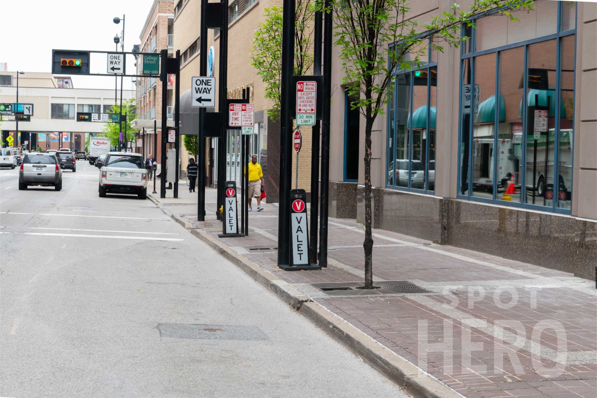 601 Vine Street Parking