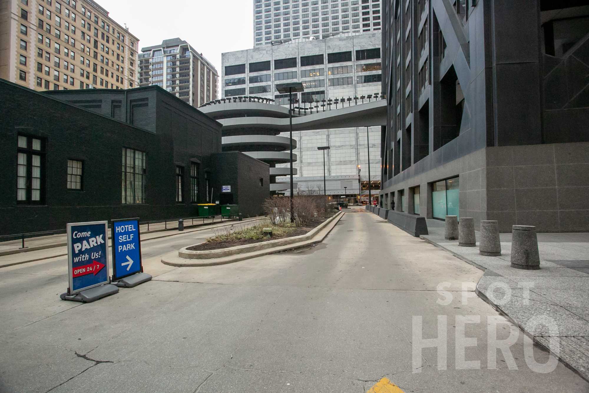 Chicago Parking  Michigan Avenue Parking