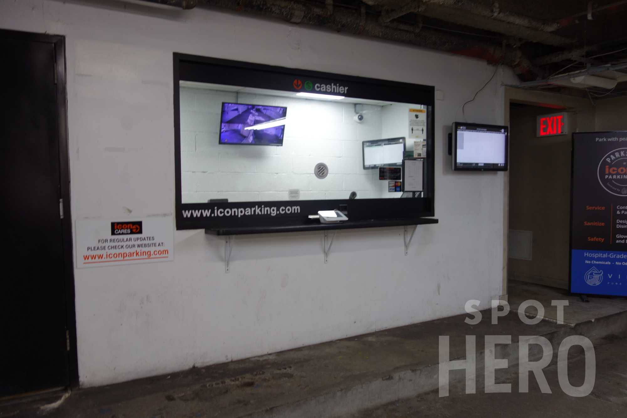 125 Parkside Avenue Parking