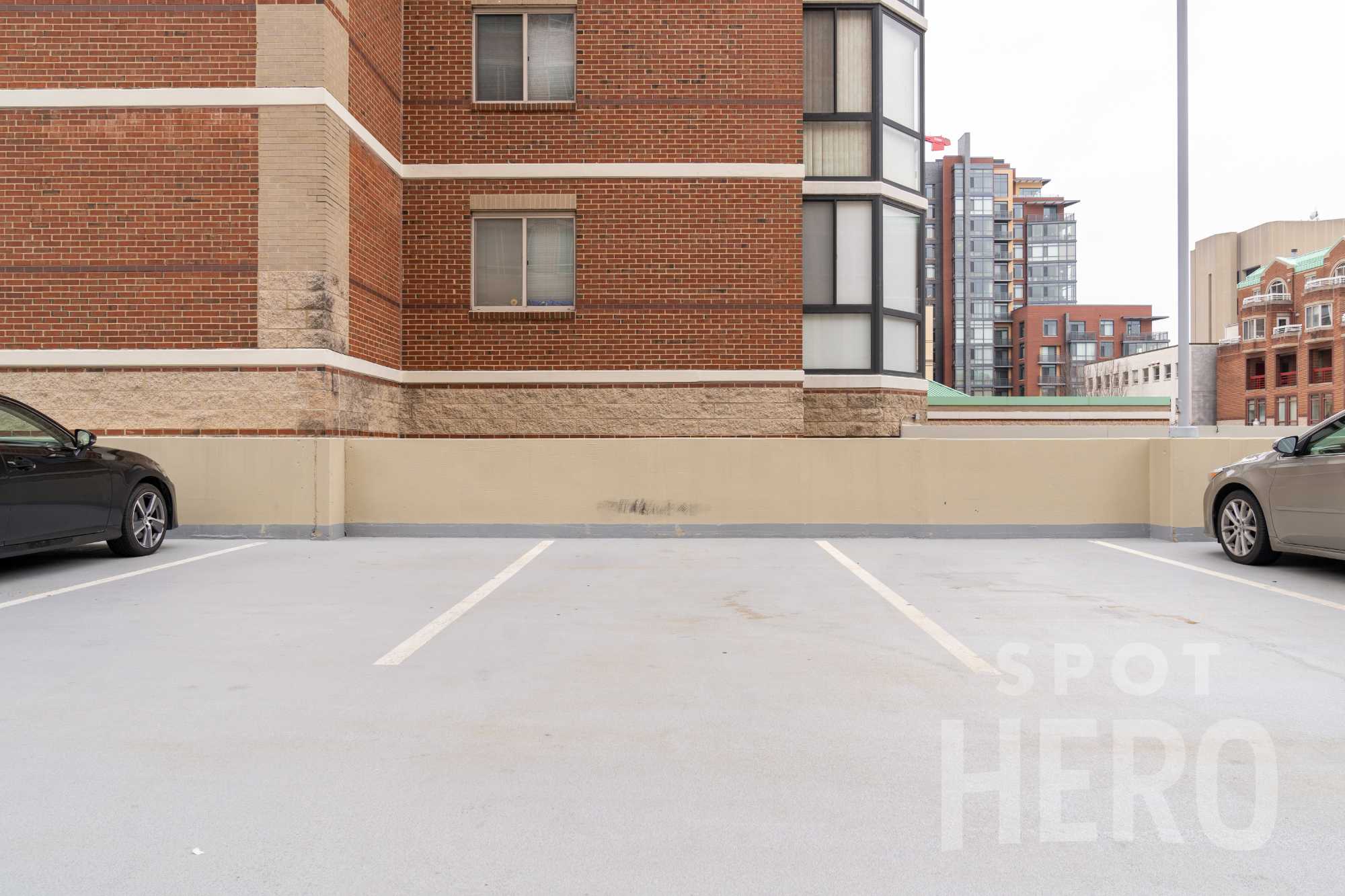 5 East Montgomery Avenue Parking