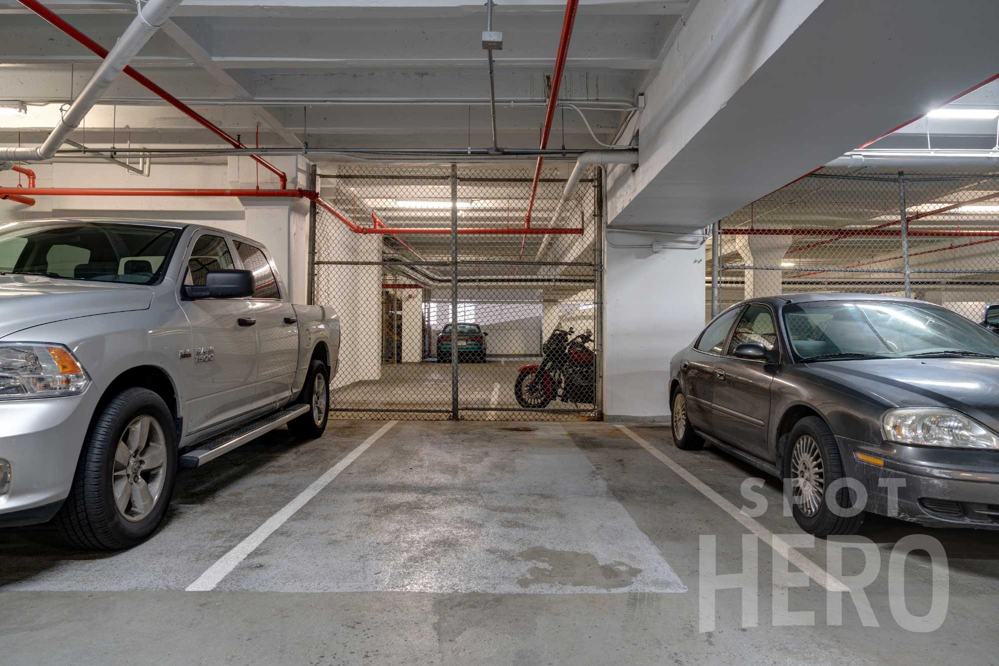 109 East Middle Lane Parking