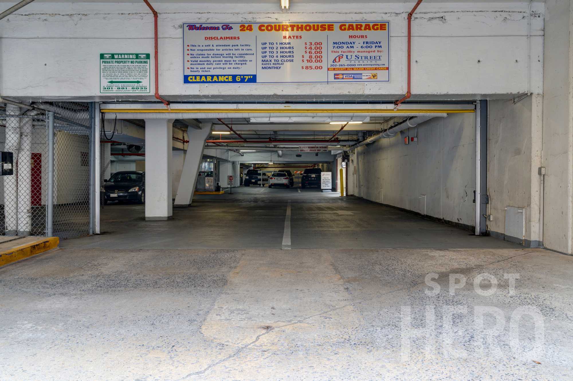 109 East Middle Lane Parking