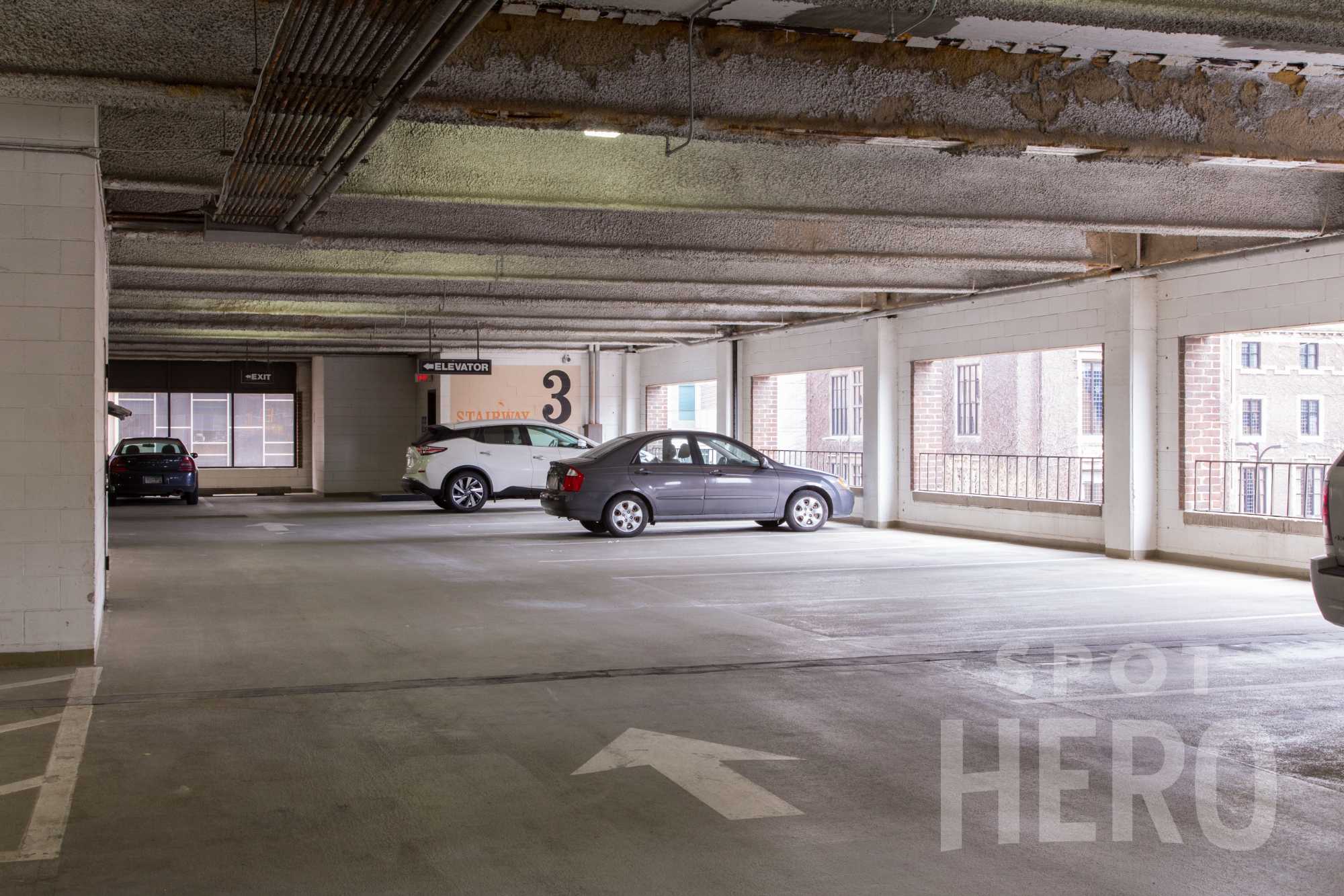 810 2nd Avenue South Parking