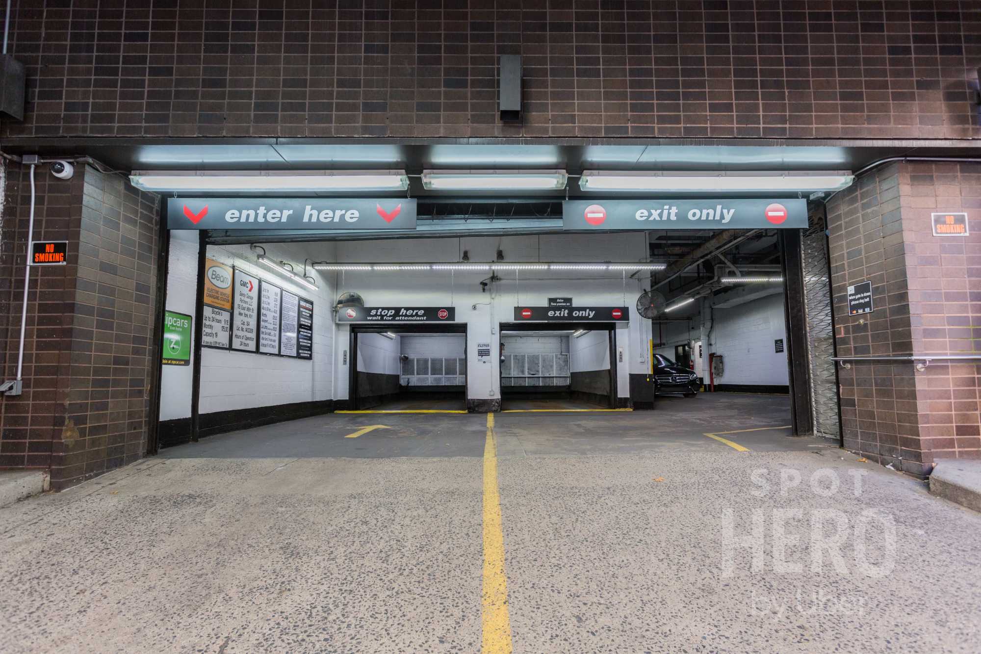118 East 86th Street Parking