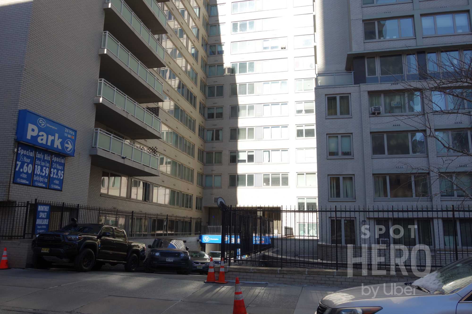 453 East 81st Street Parking