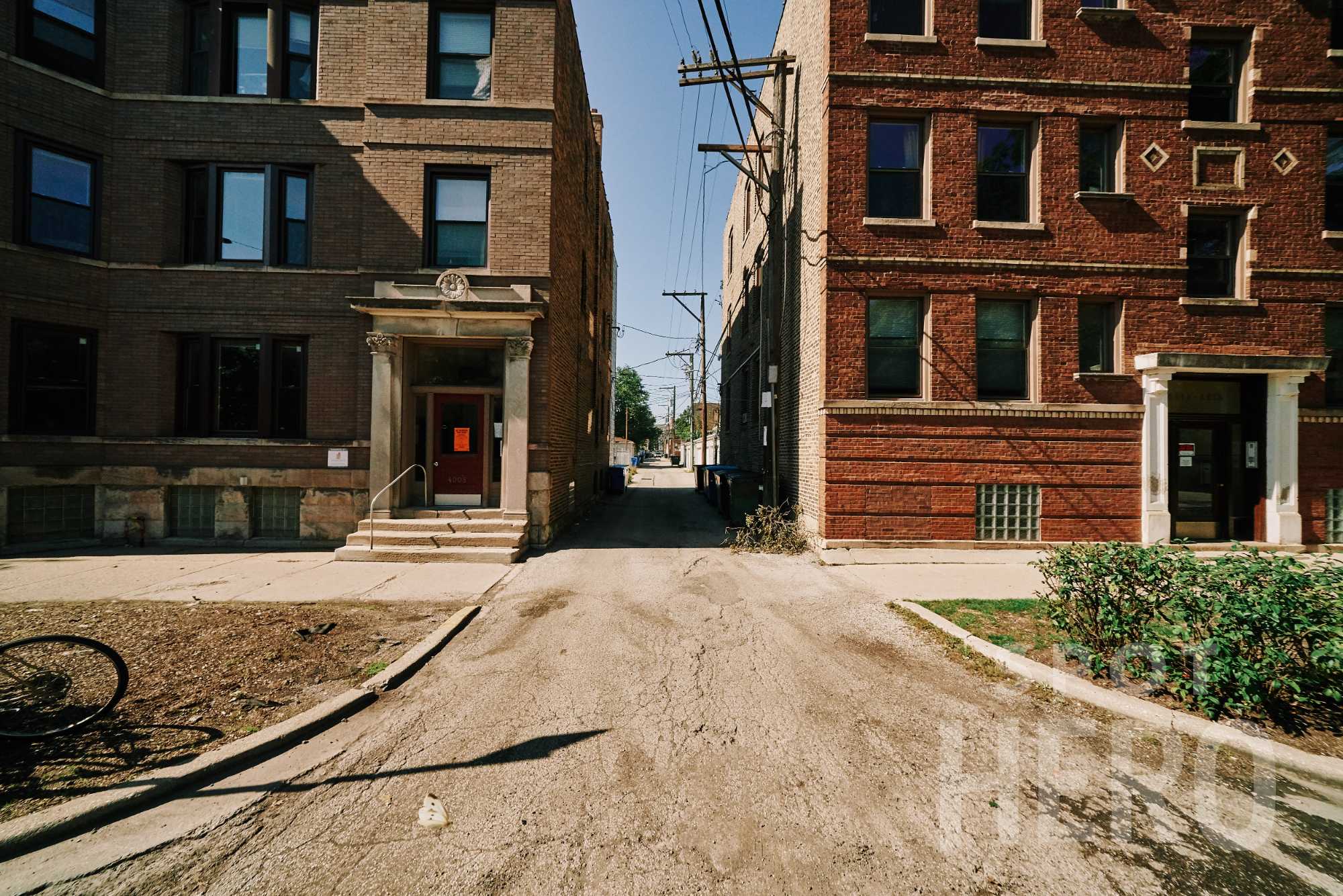 1443 West Cuyler Avenue Parking
