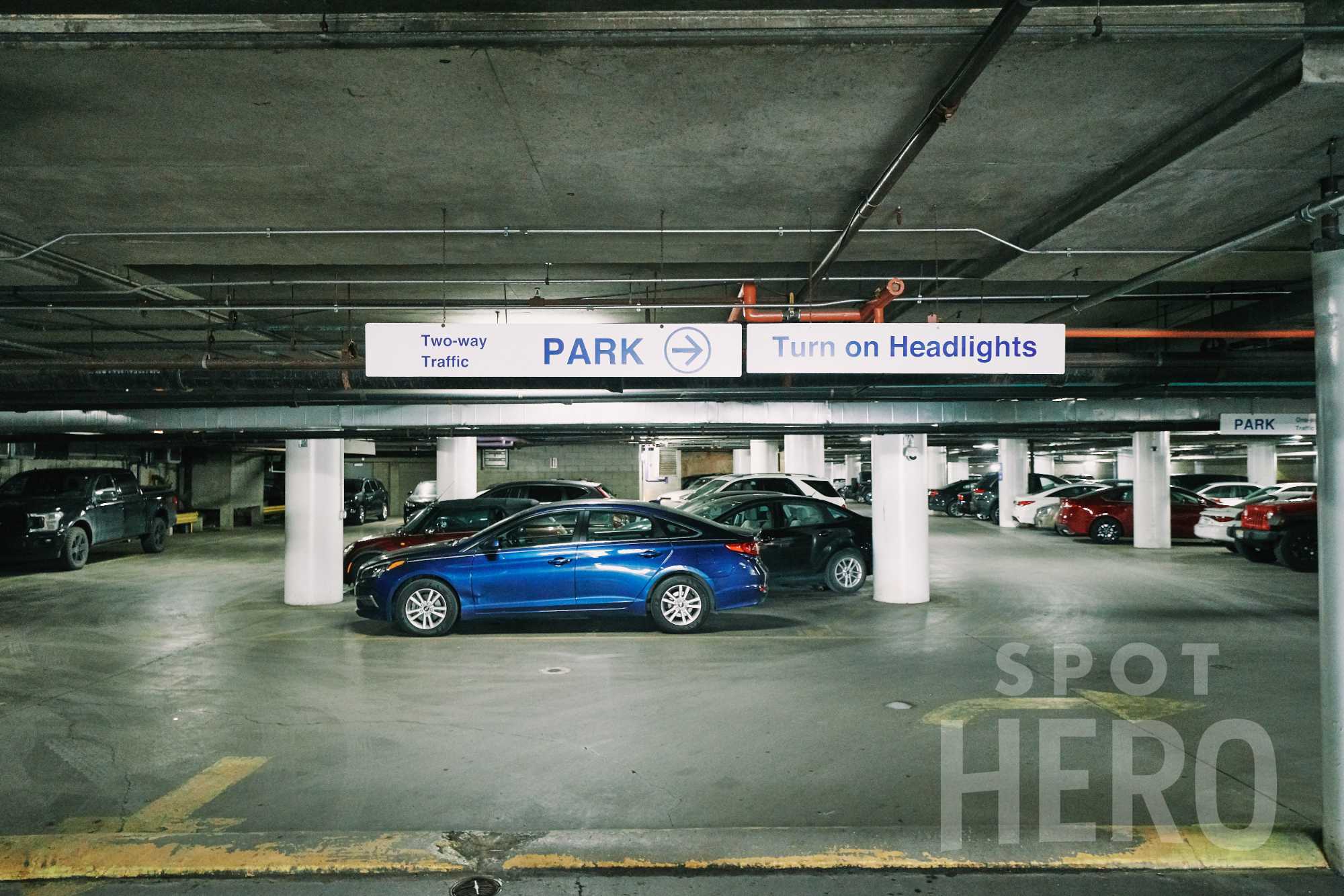 800 South Wells Street Parking