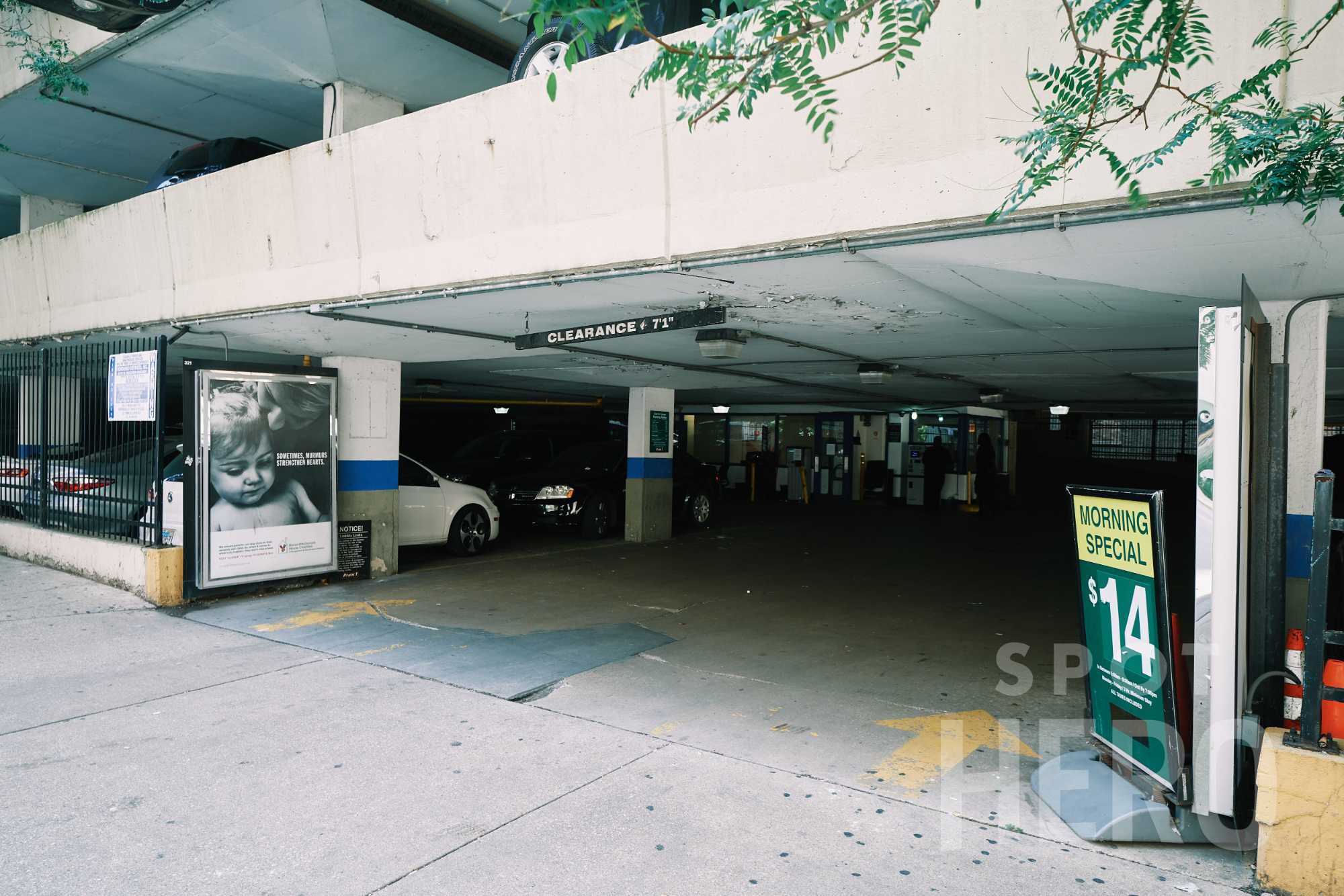 600 South Clark Street Parking