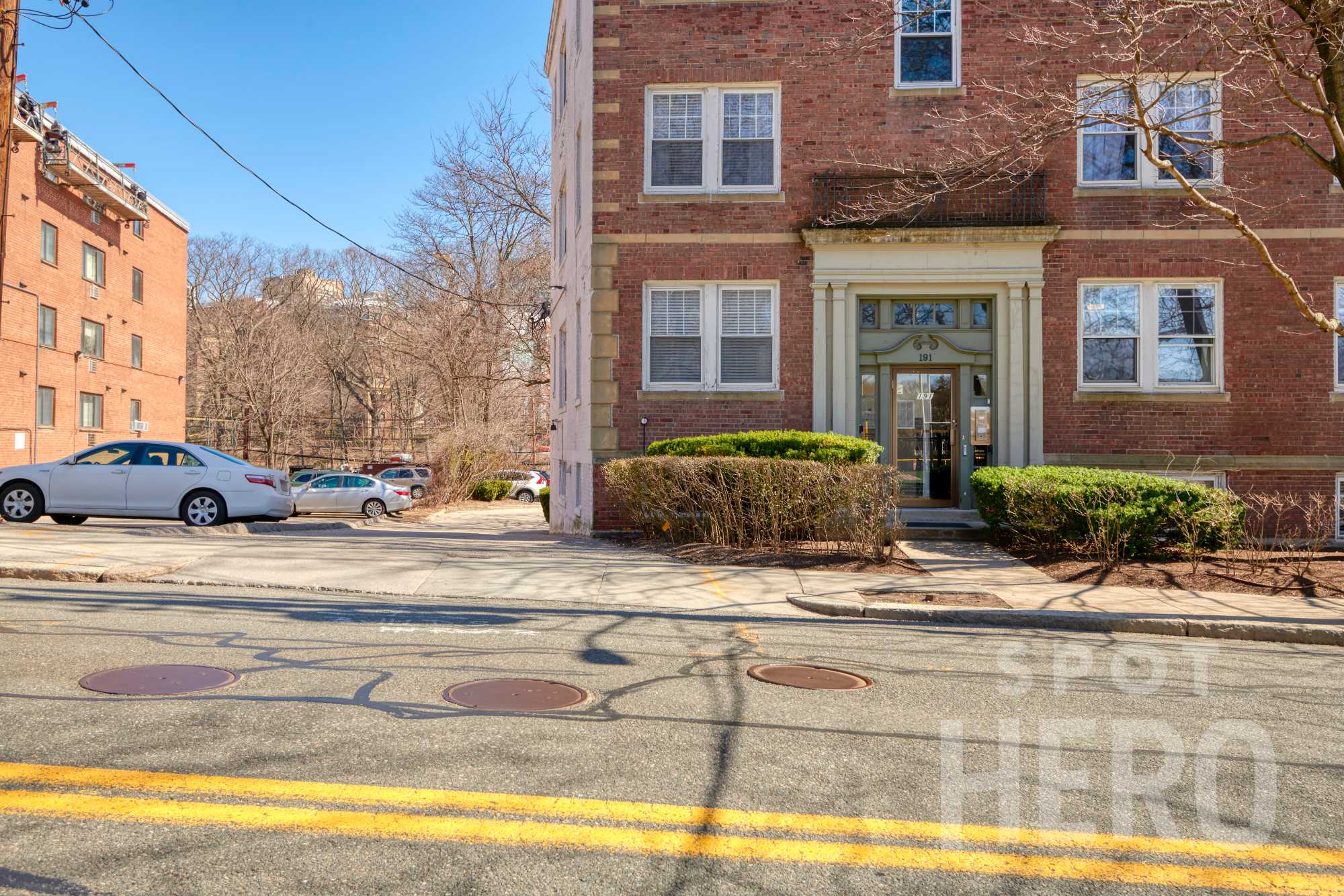 191 Kent Street Parking
