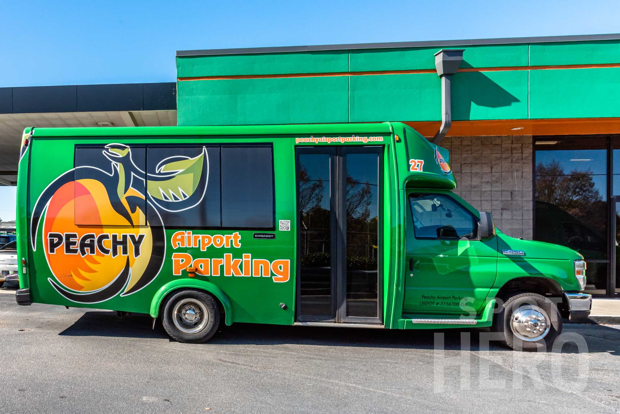 Atlanta Airport Parking | Daily Rates From $4.75 | SpotHero