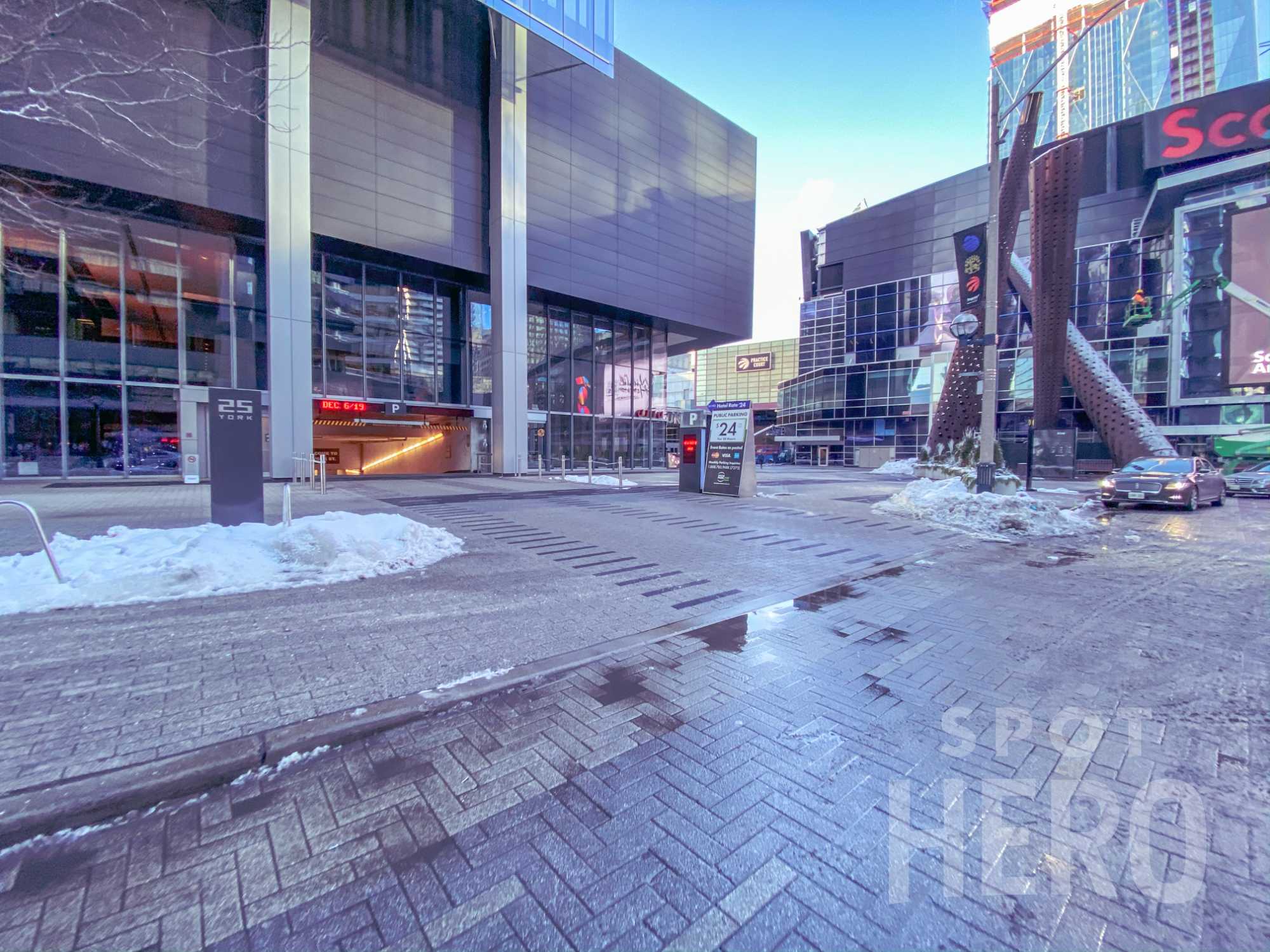 25 York Street Parking