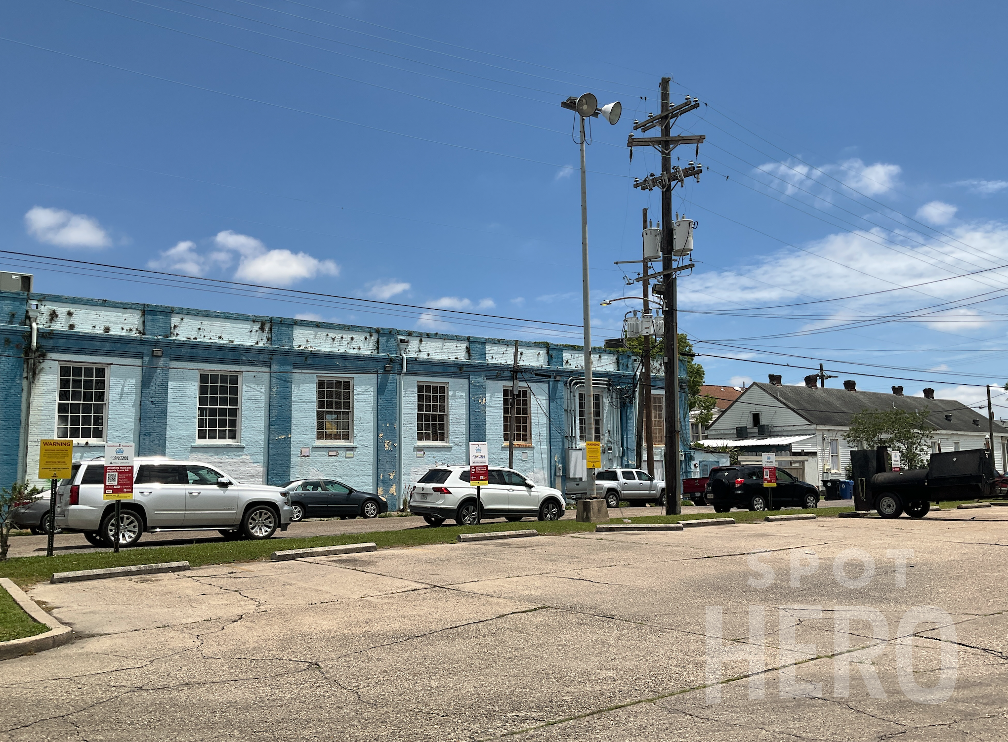 4600 Freret Street Parking