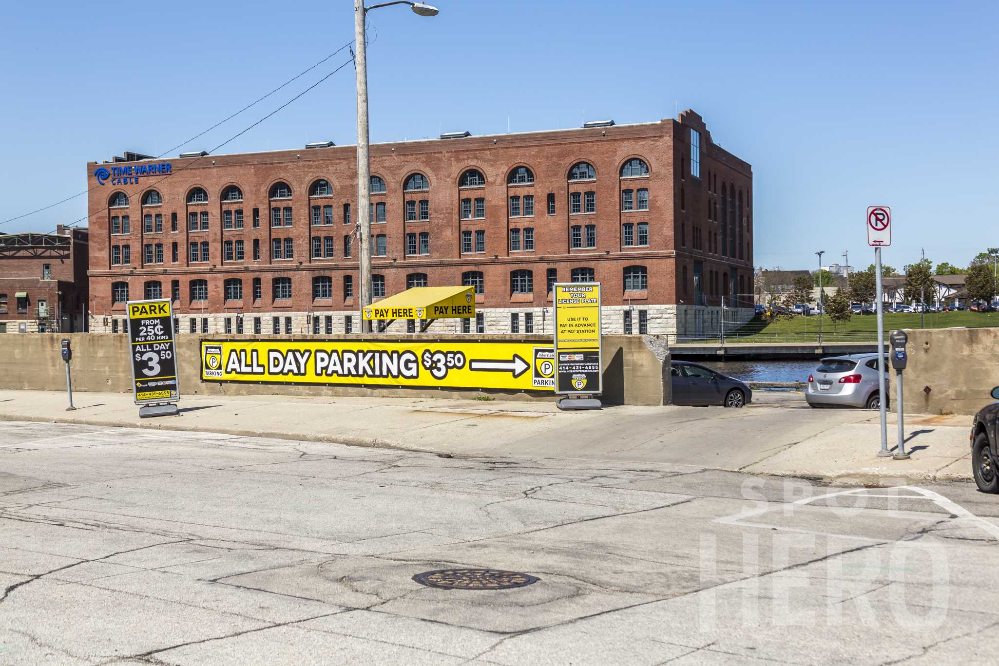 1301 North Edison Street Parking