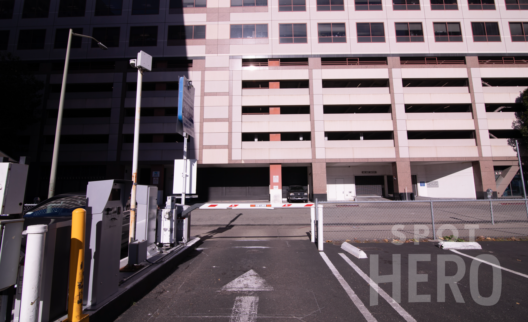 325 22nd Street Parking