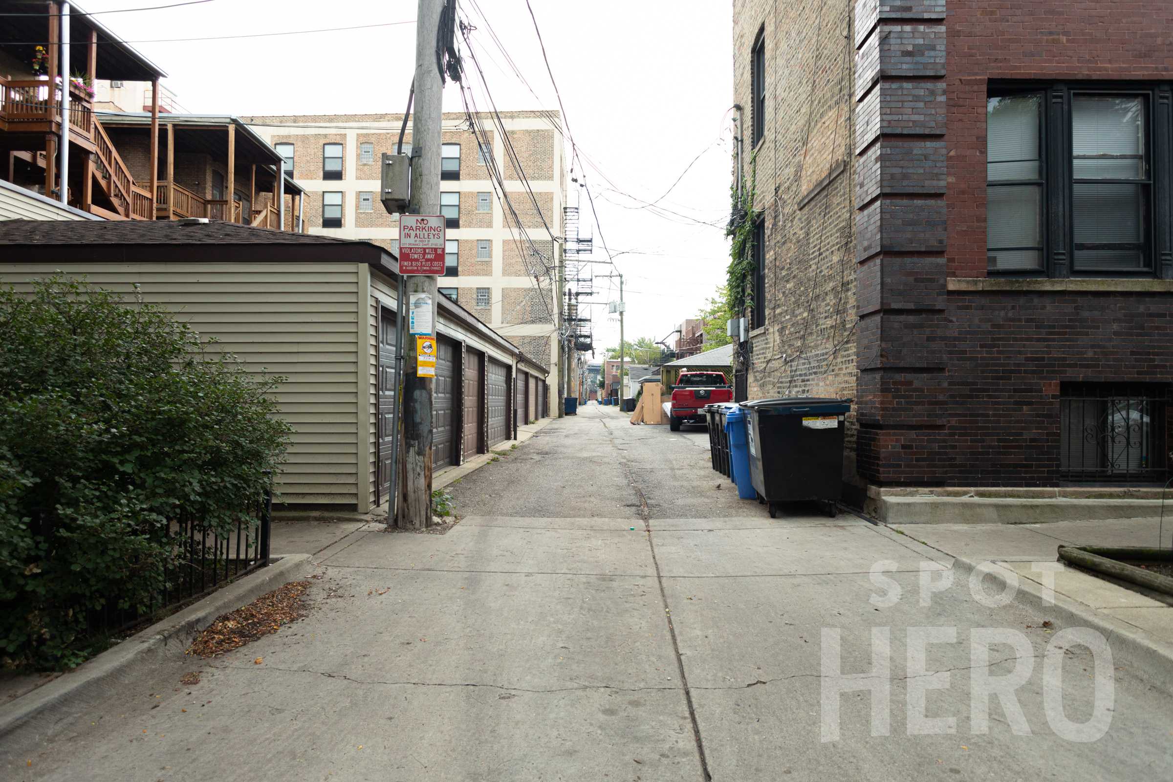 3822 North Sheffield Avenue Parking