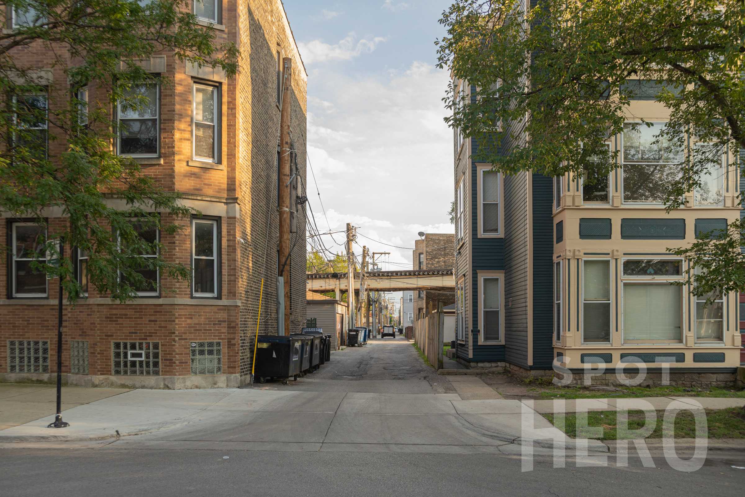 1023 West Newport Avenue Parking