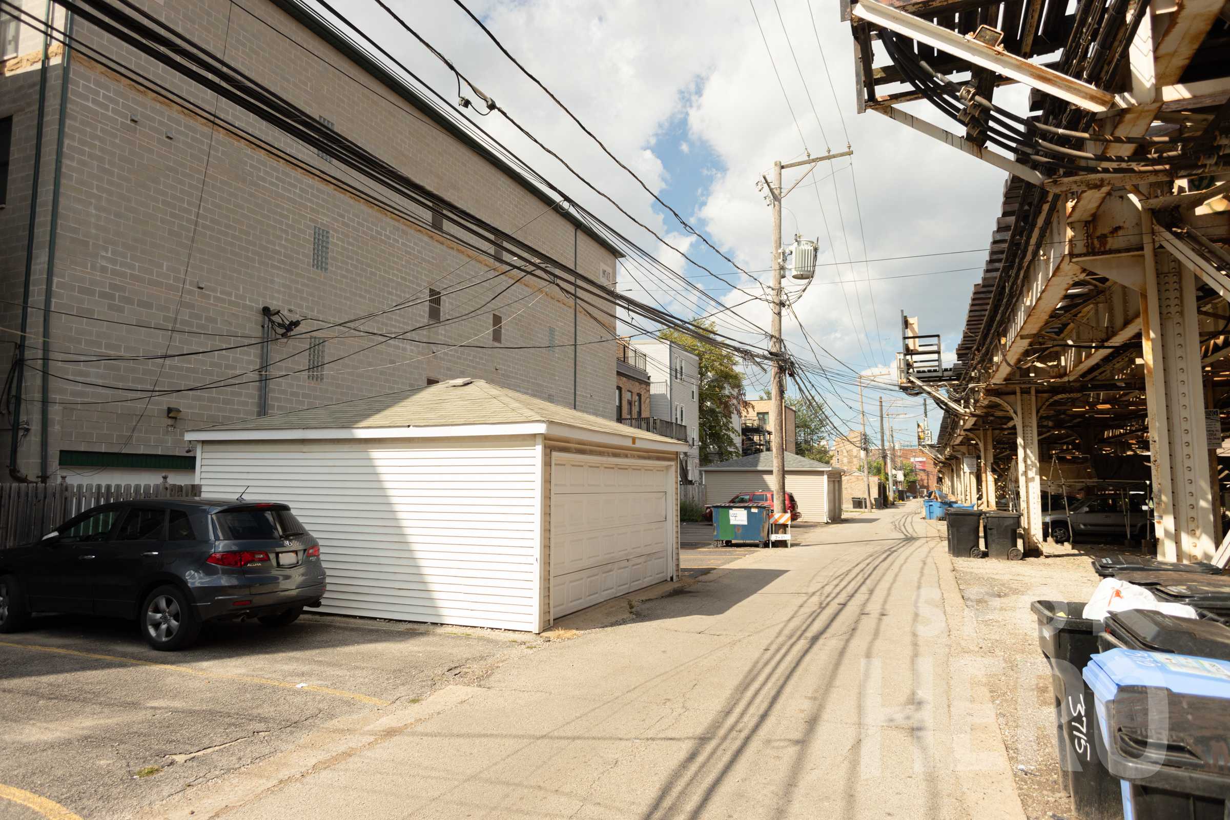 3721 North Sheffield Avenue Parking