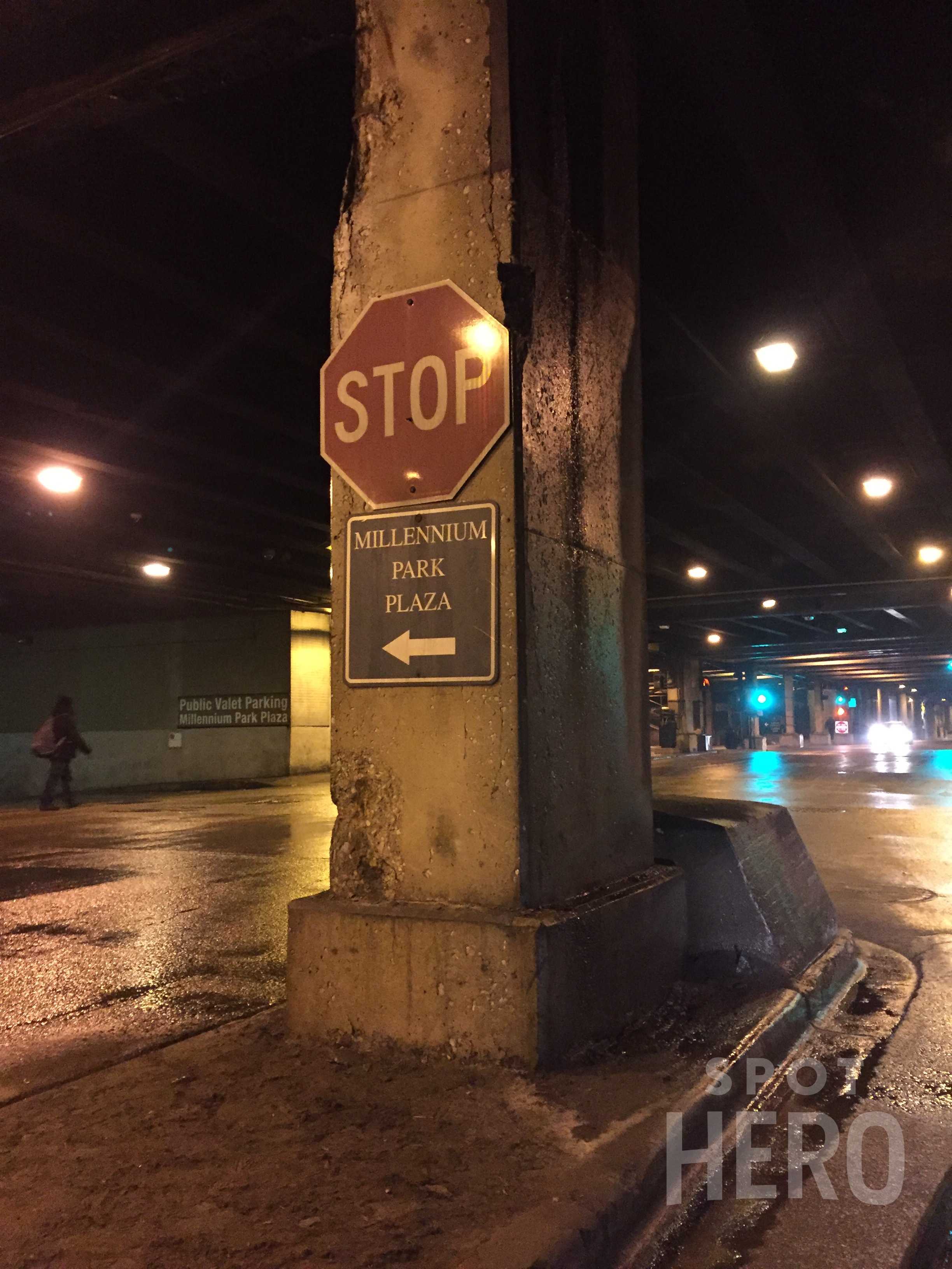 151 North Michigan Avenue Parking