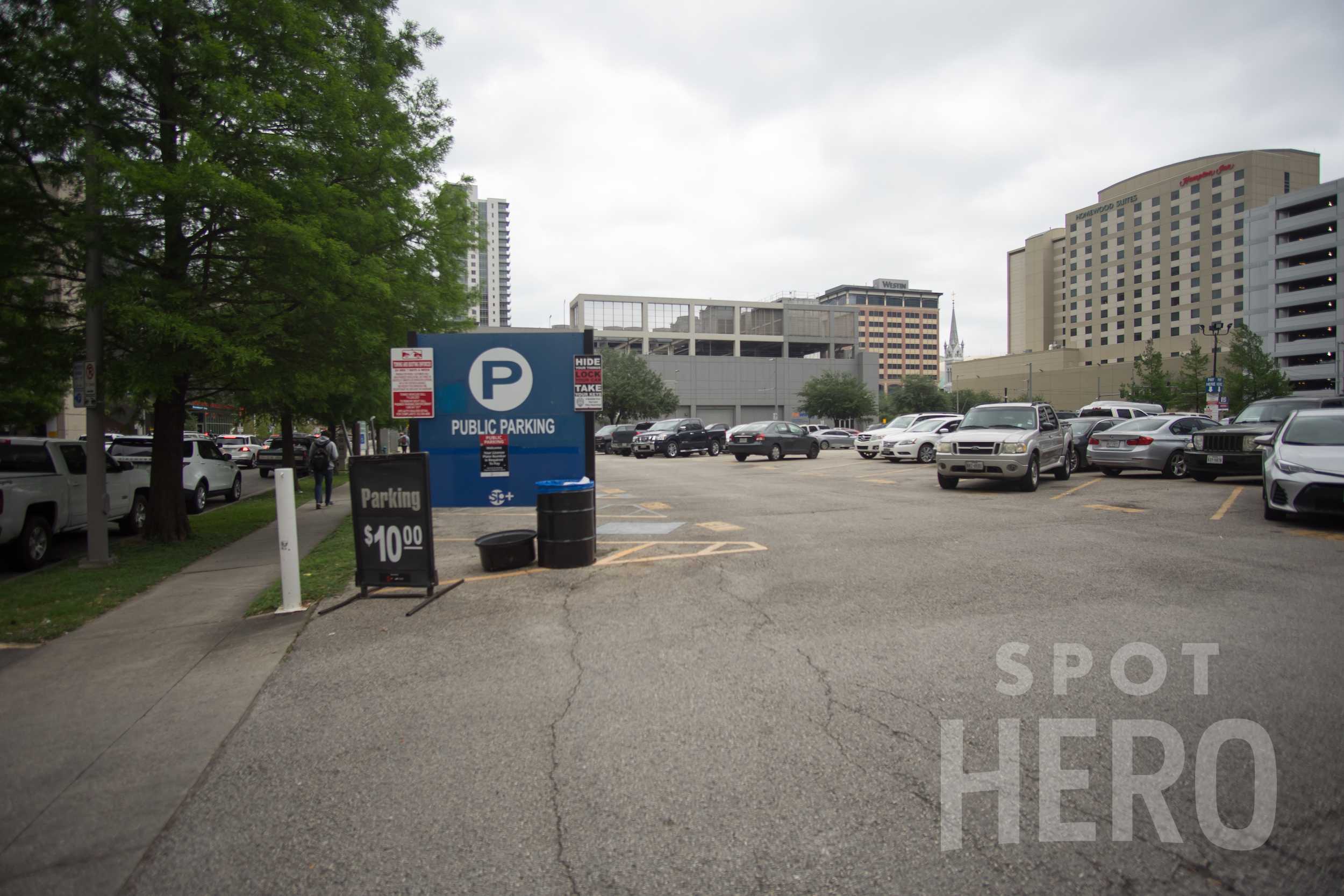 Sports Event Parking in Downtown Houston