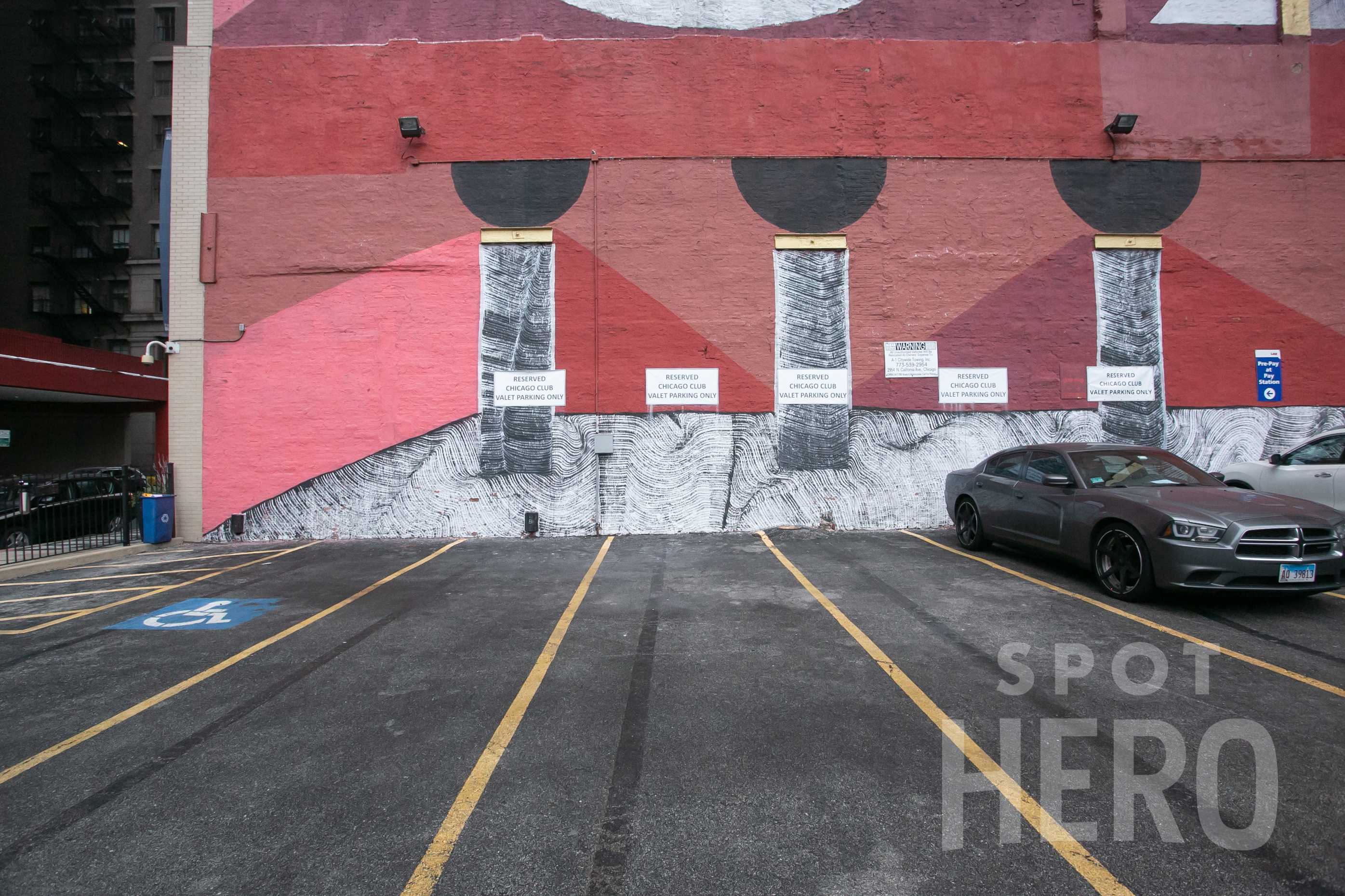 401 South Wabash Avenue Parking