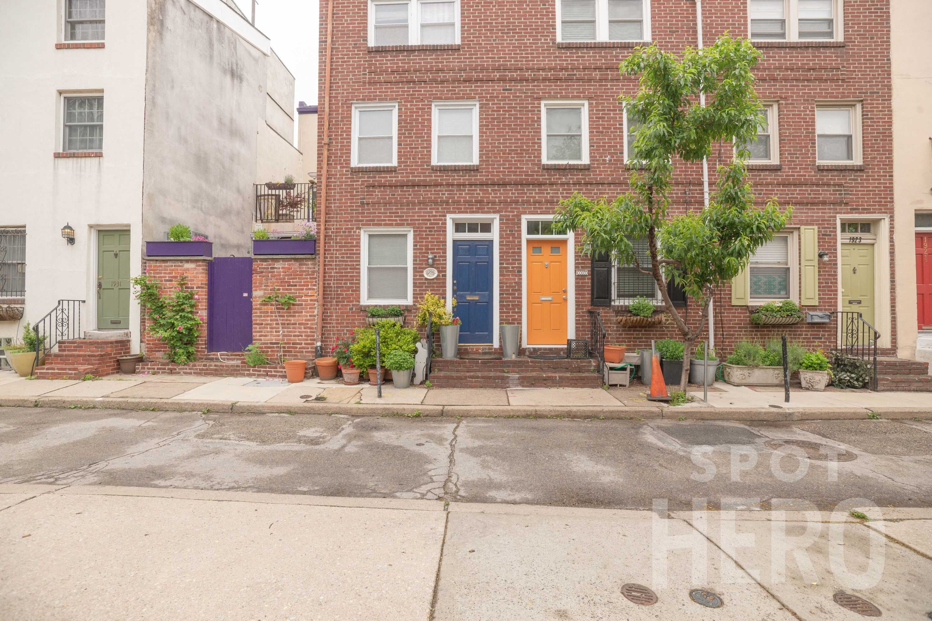 1920 Rodman Street Parking