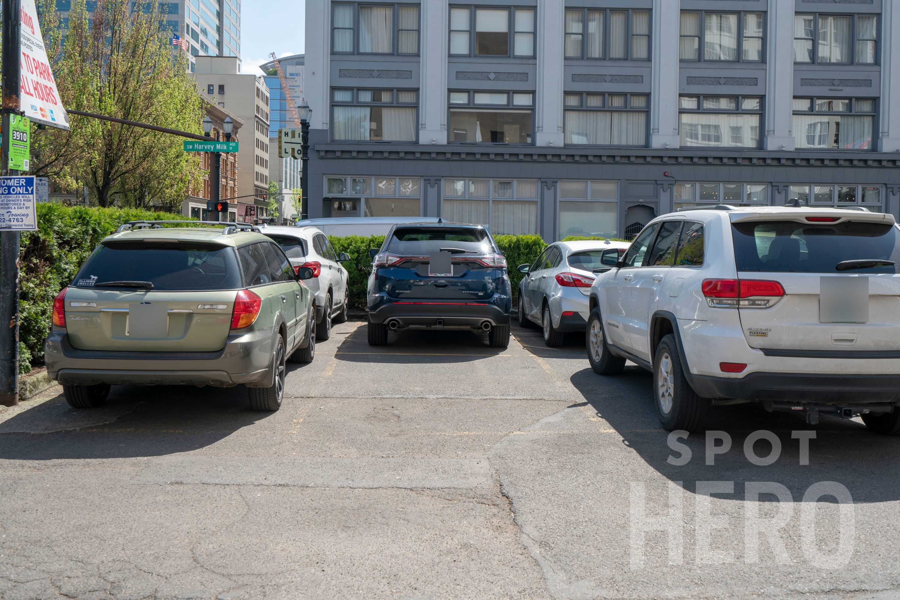 322 Southwest Stark Street Parking