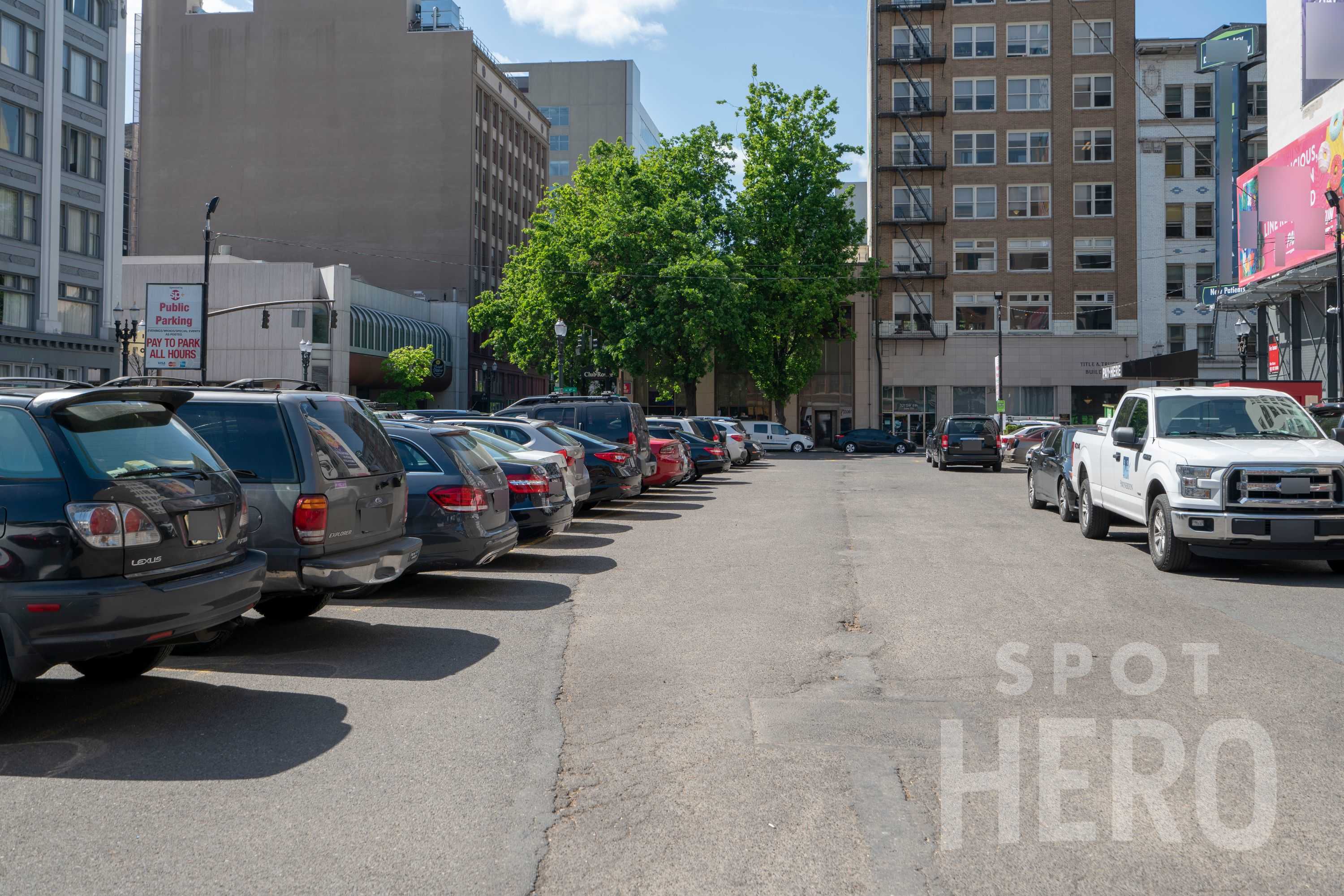 322 Southwest Stark Street Parking